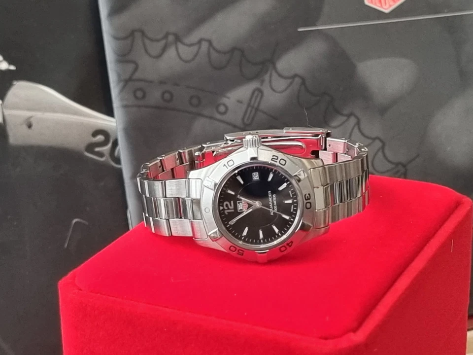 TAG HEUER LADY AQUARACER QUARTZ WAF1410 Very Good Condition Black Dial