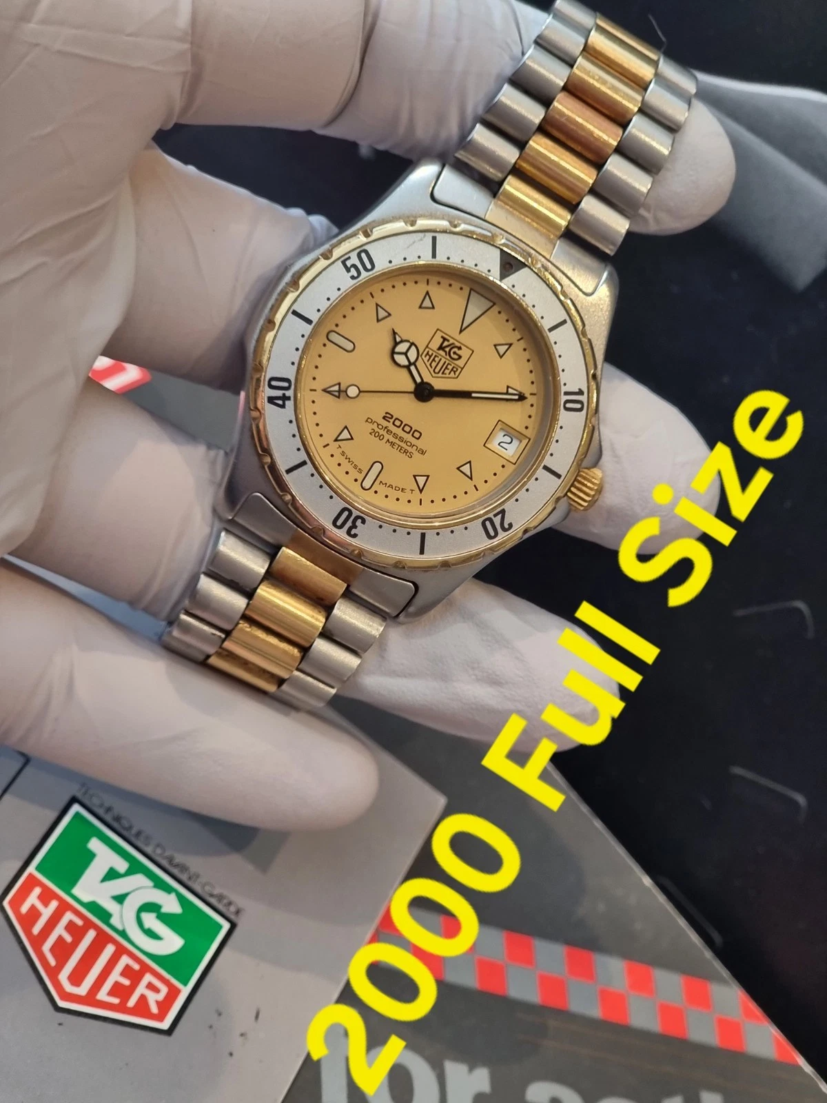 Tag Heuer 2000 Full Size NEAR MINT Condition RARE 2000 LOGO ON DIAL A1 + Papers
