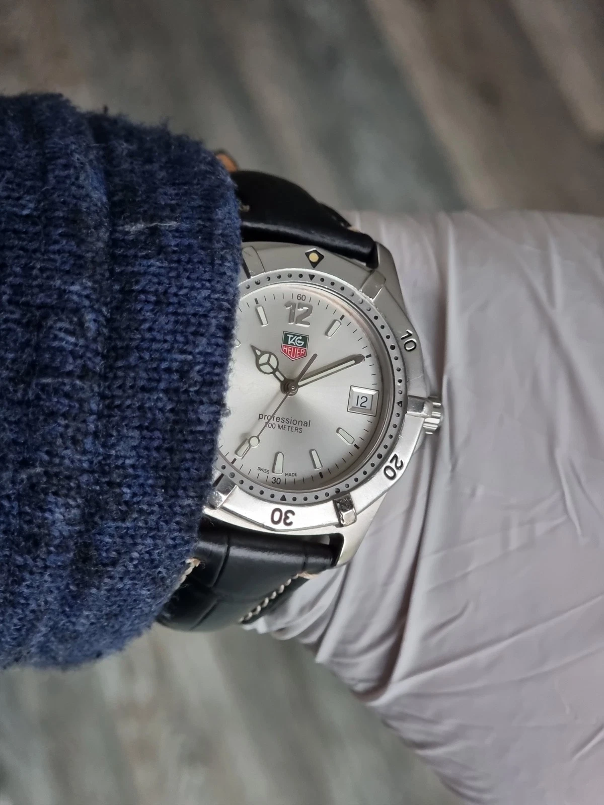 TAG HEUER 2000 Mens full Size In Great Condition FULLY SERVICED