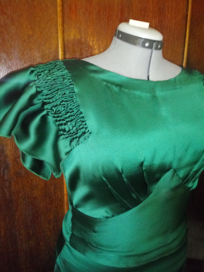 1930s Style Balloon Sleeve Dress with Art Deco Curved Seam Skirt Custom Made in Your Size From a Vintage Pattern 1933