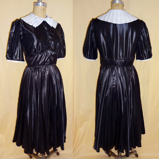 1940s Style Swing Time Dress with Eight Gore Skirt Custom Made in Your Size From a Vintage Pattern 1940