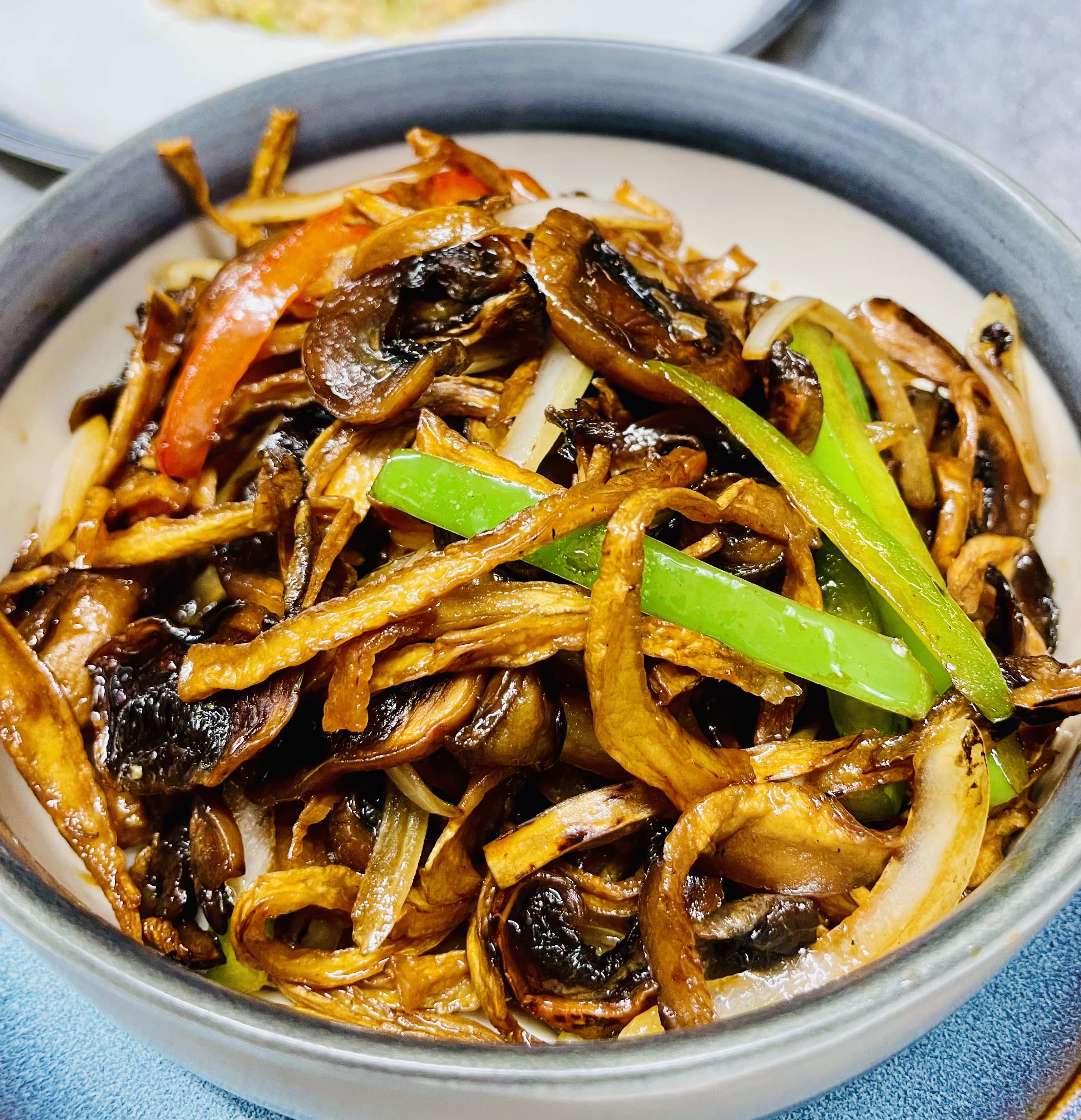 84.Stir Mixed Mushrooms