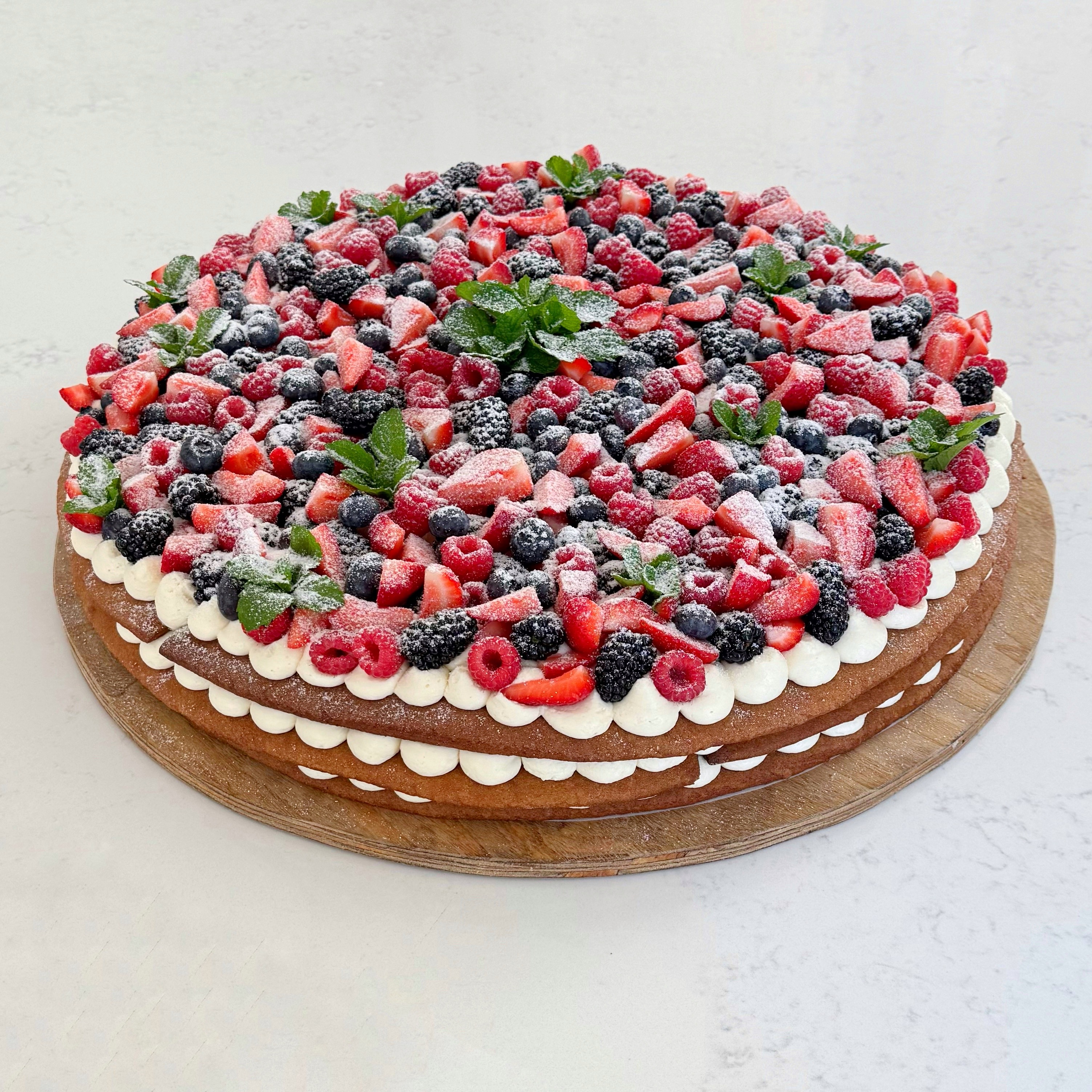 20-Inch Italian Cake