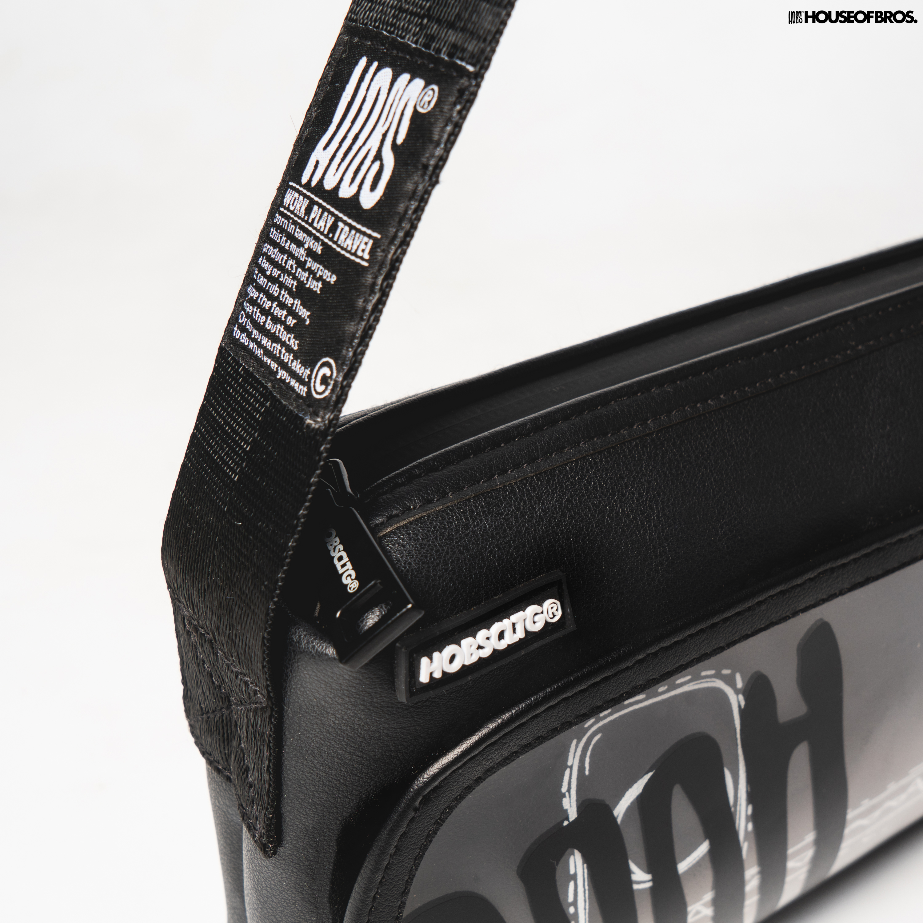  Reverse Rainproof Bag
