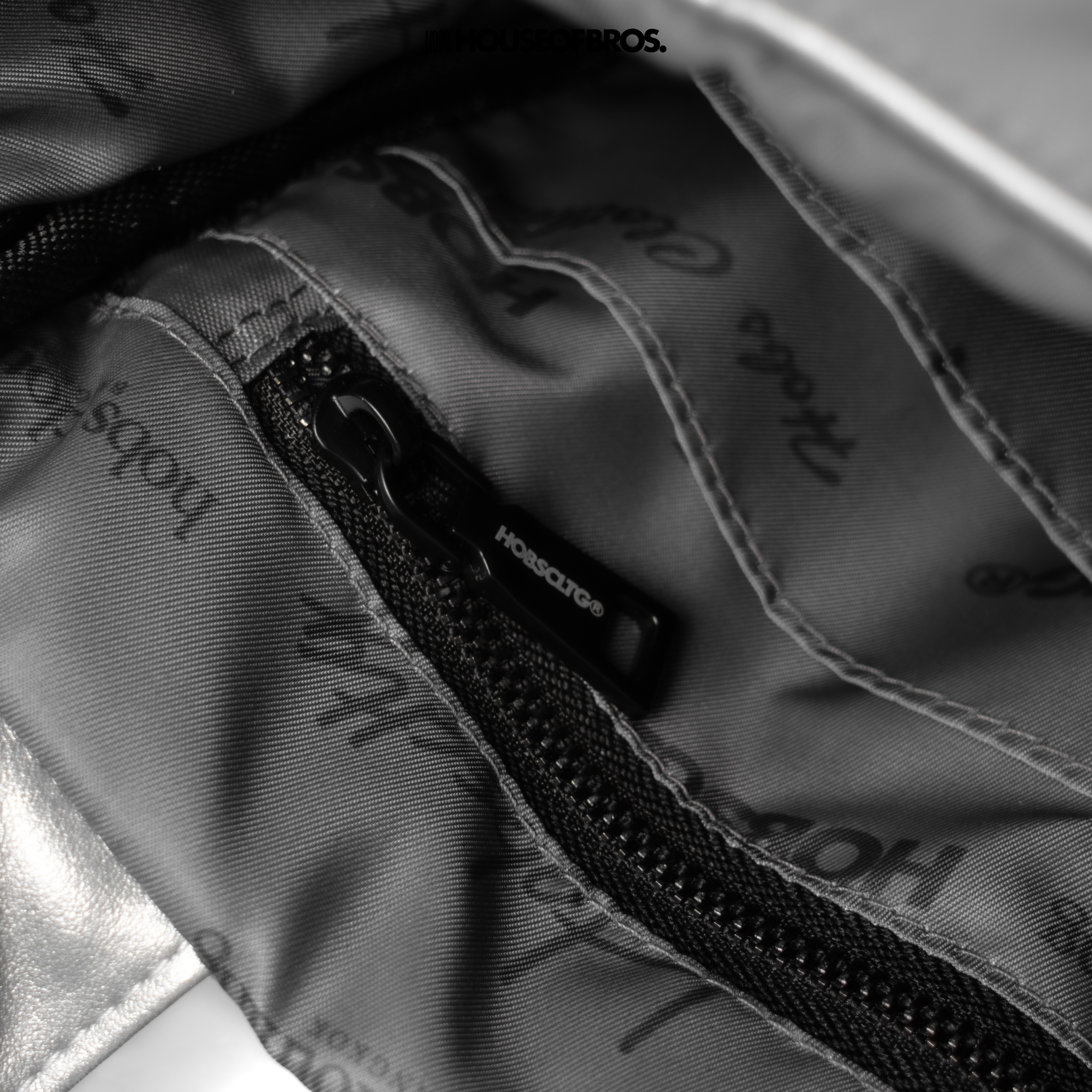 Cloud 5 Fluffy leather tote