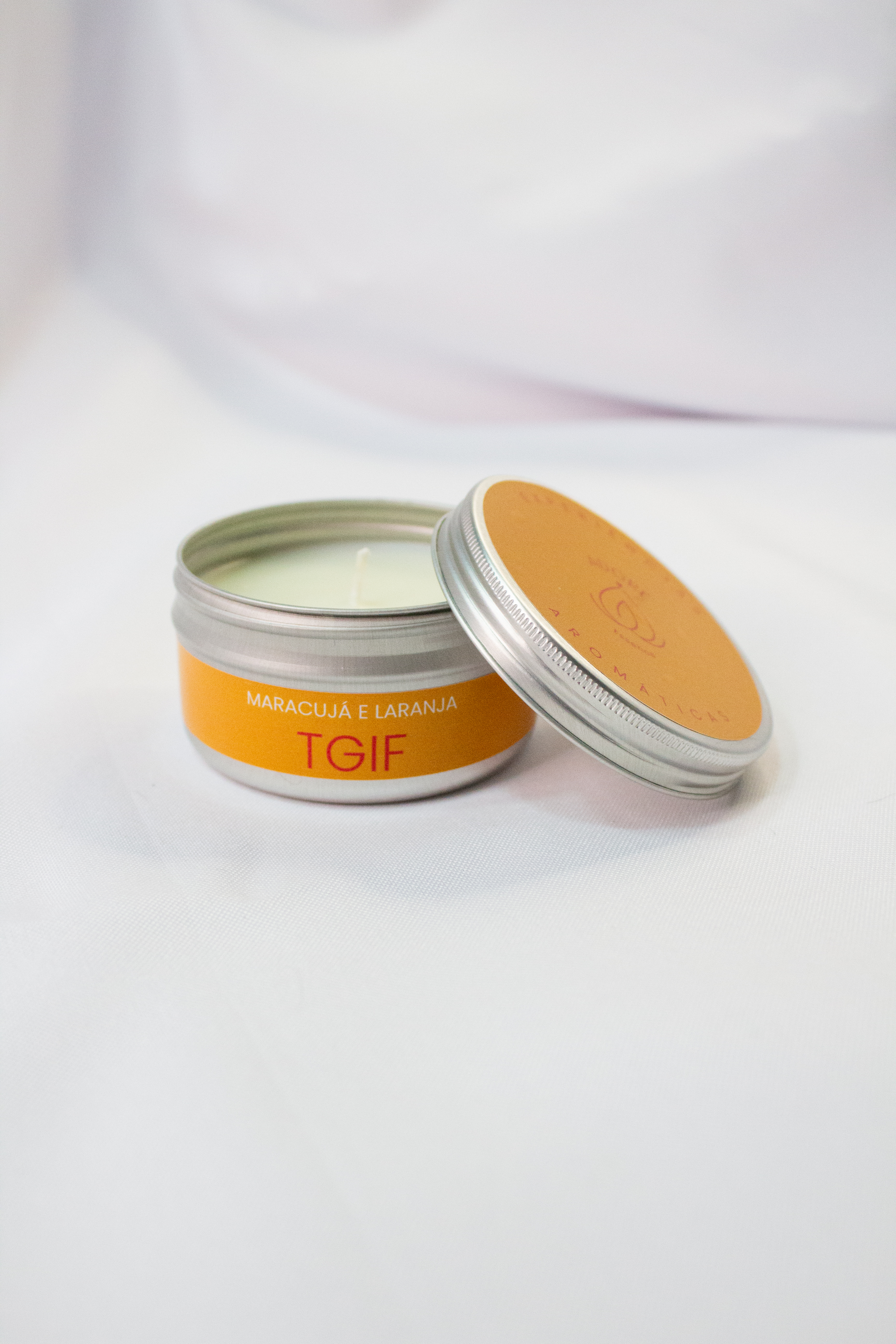 Vela aromática TGIF - Maracujá e laranja