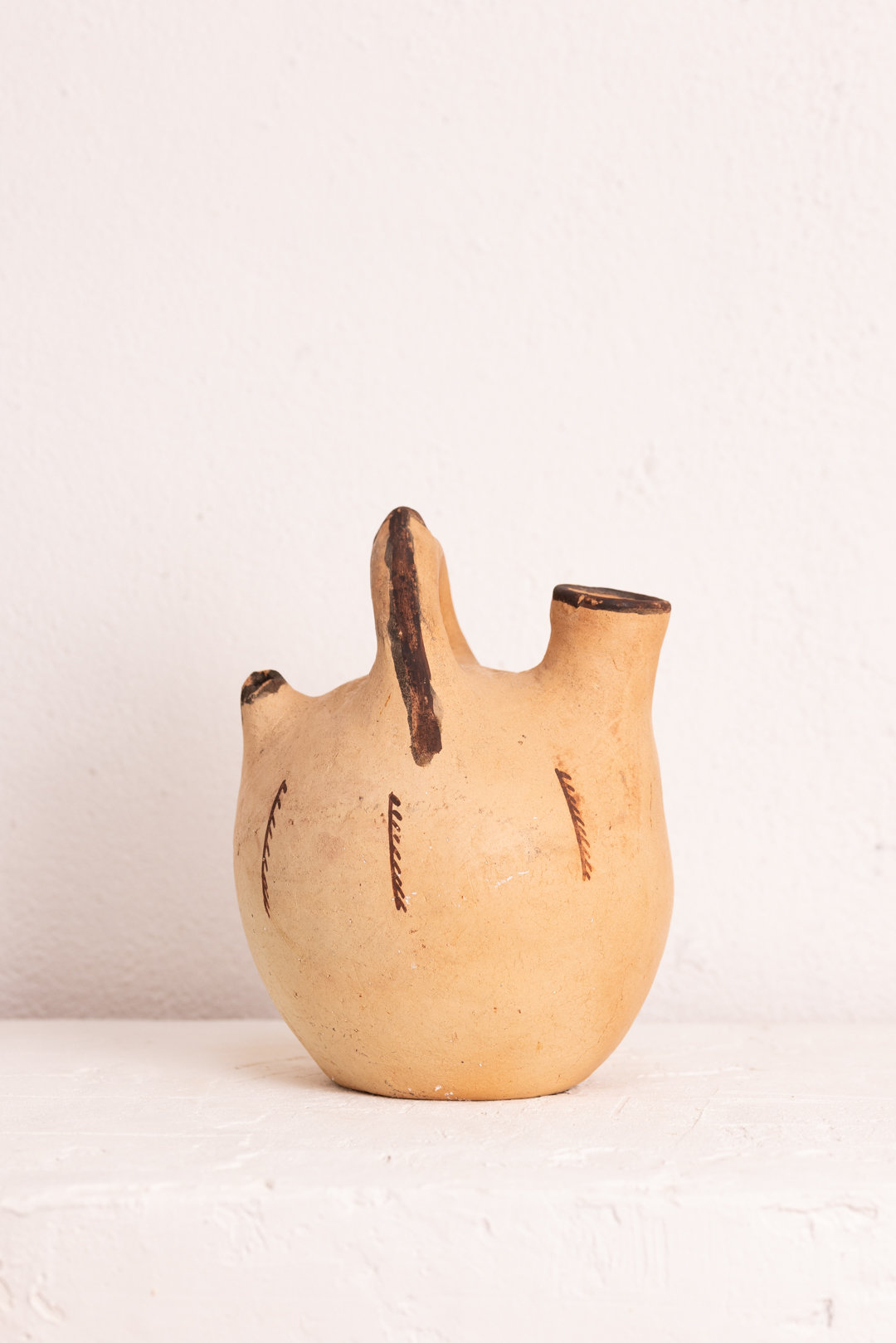 Pichet vintage en terre cuite avec motifs de Bider - Vintage Terracotta Pitcher with Bider patterns