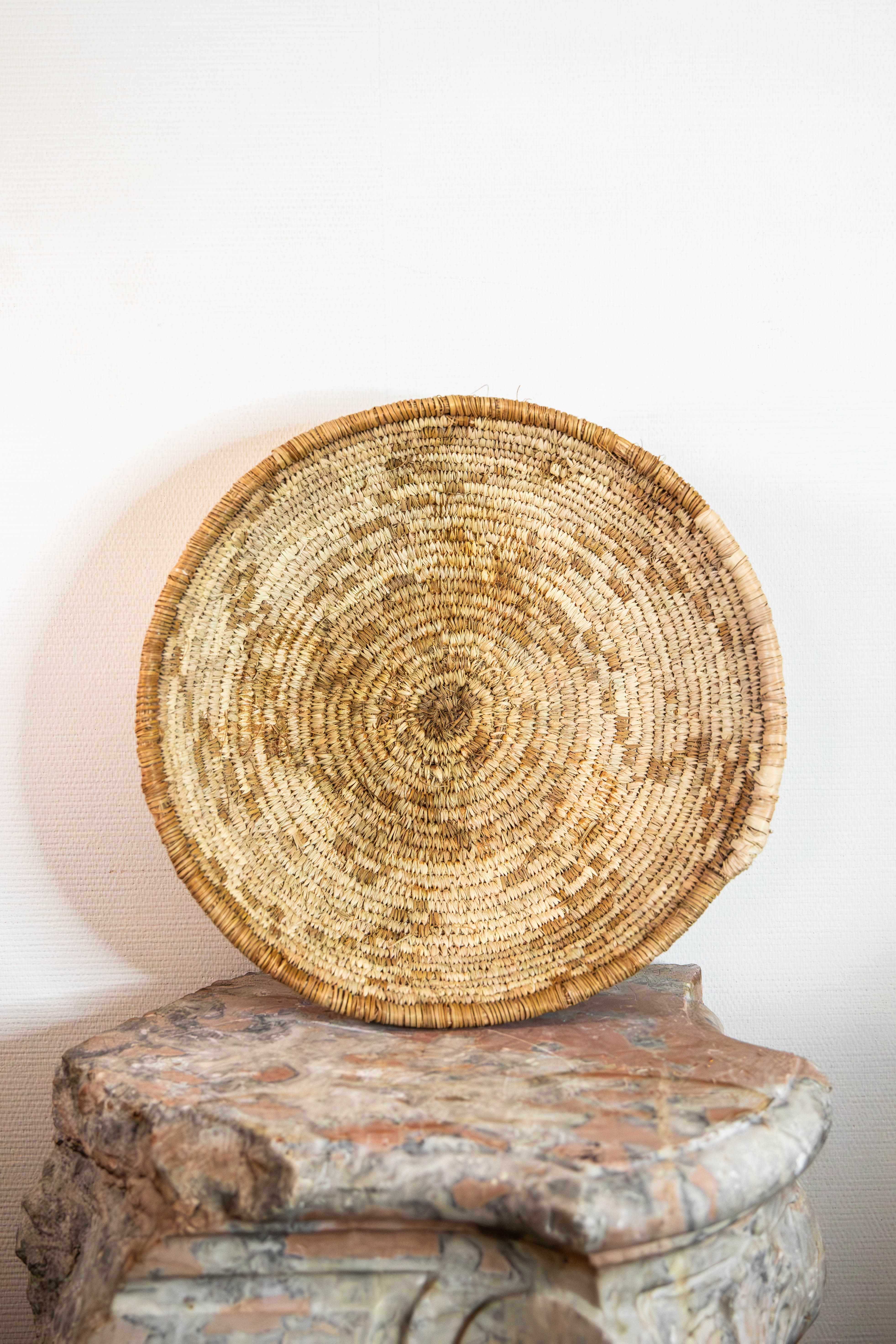 Corbeille à fruits tressée du Sahara - Woven Fruit Basket from the Sahara