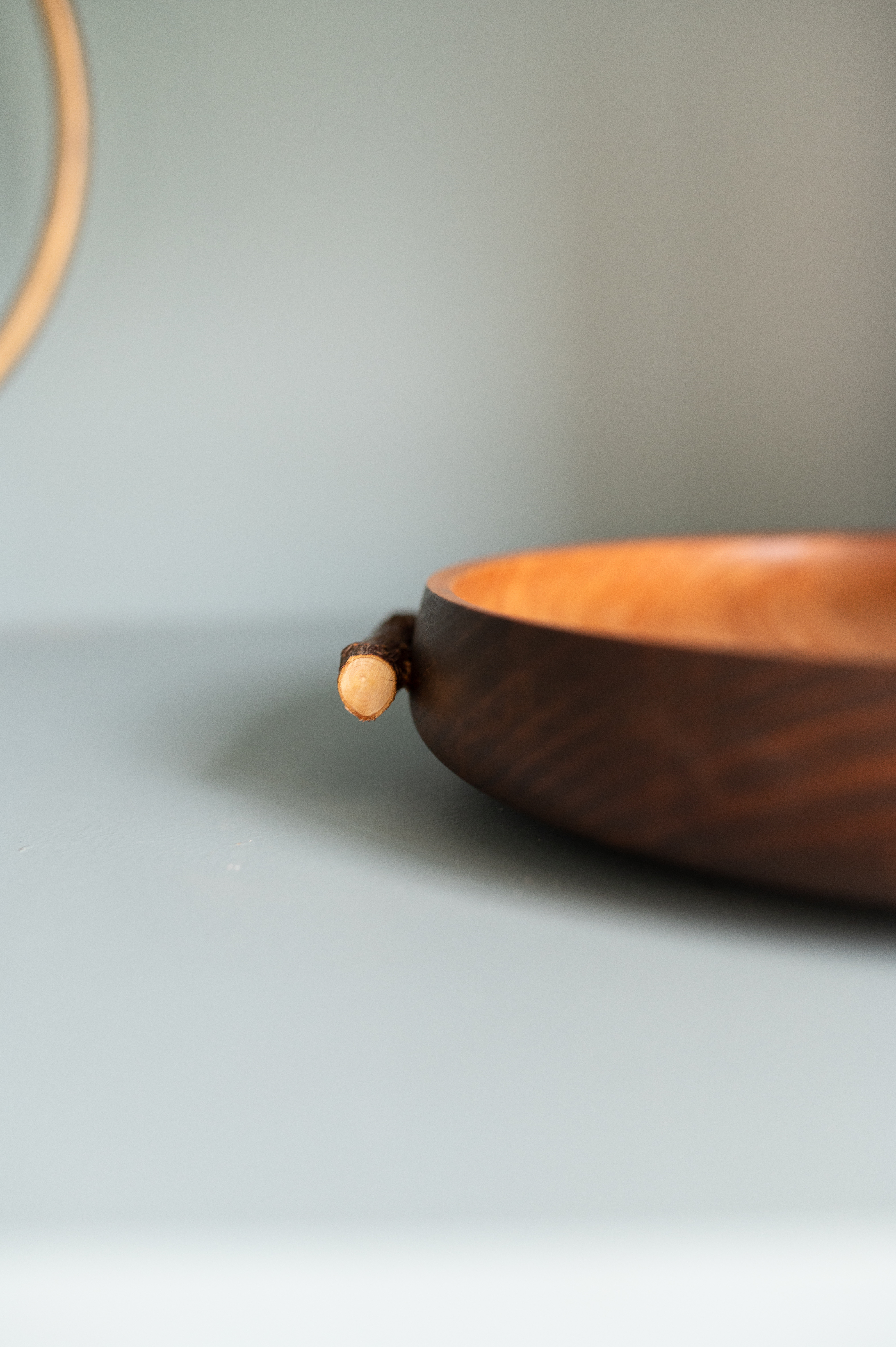 Plateau en bois avec anses 