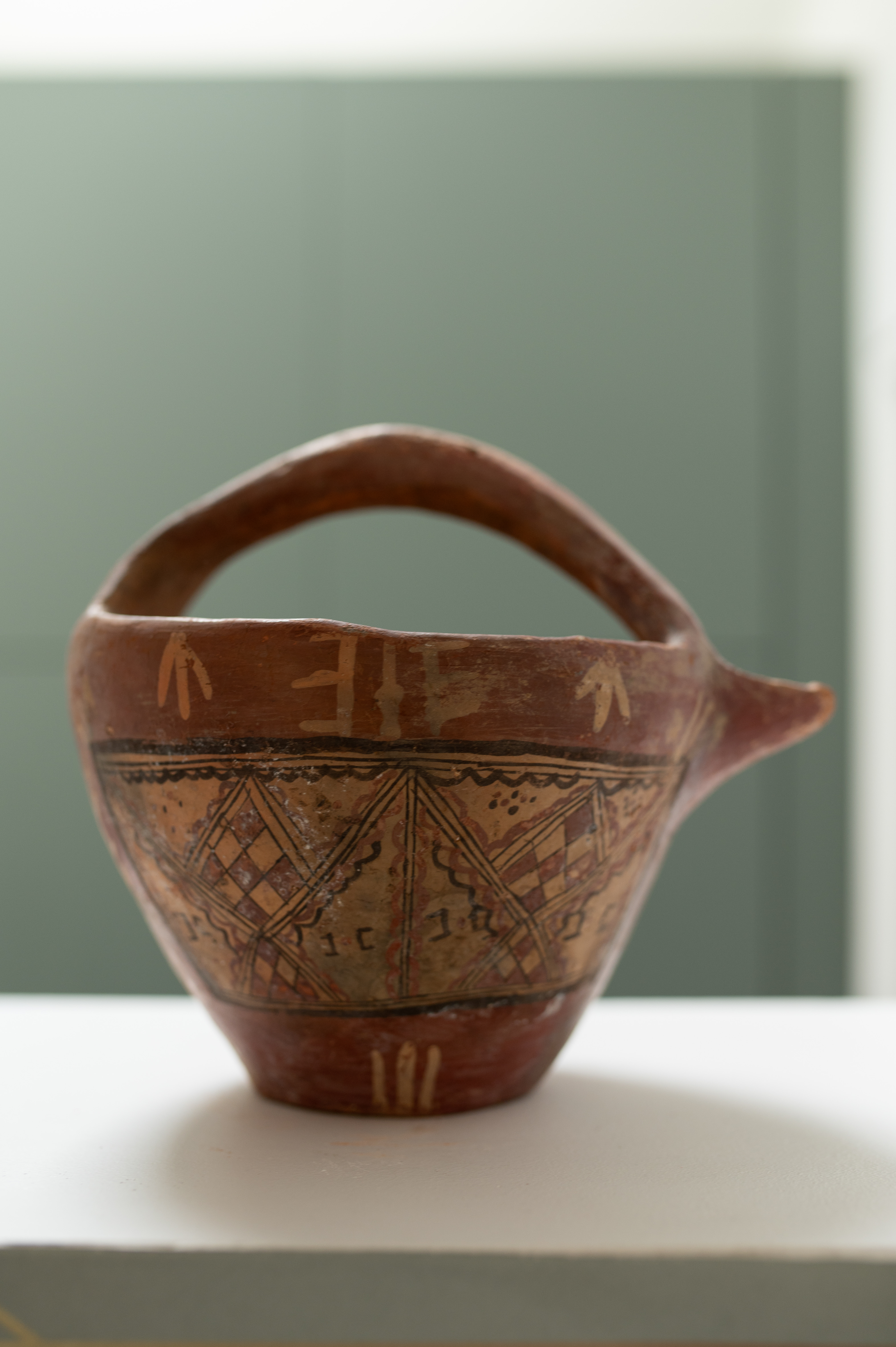 Pot à lait vintage en terre cuite avec motifs Kabyles - Vintage terracotta milk jug with kabyles patterns
