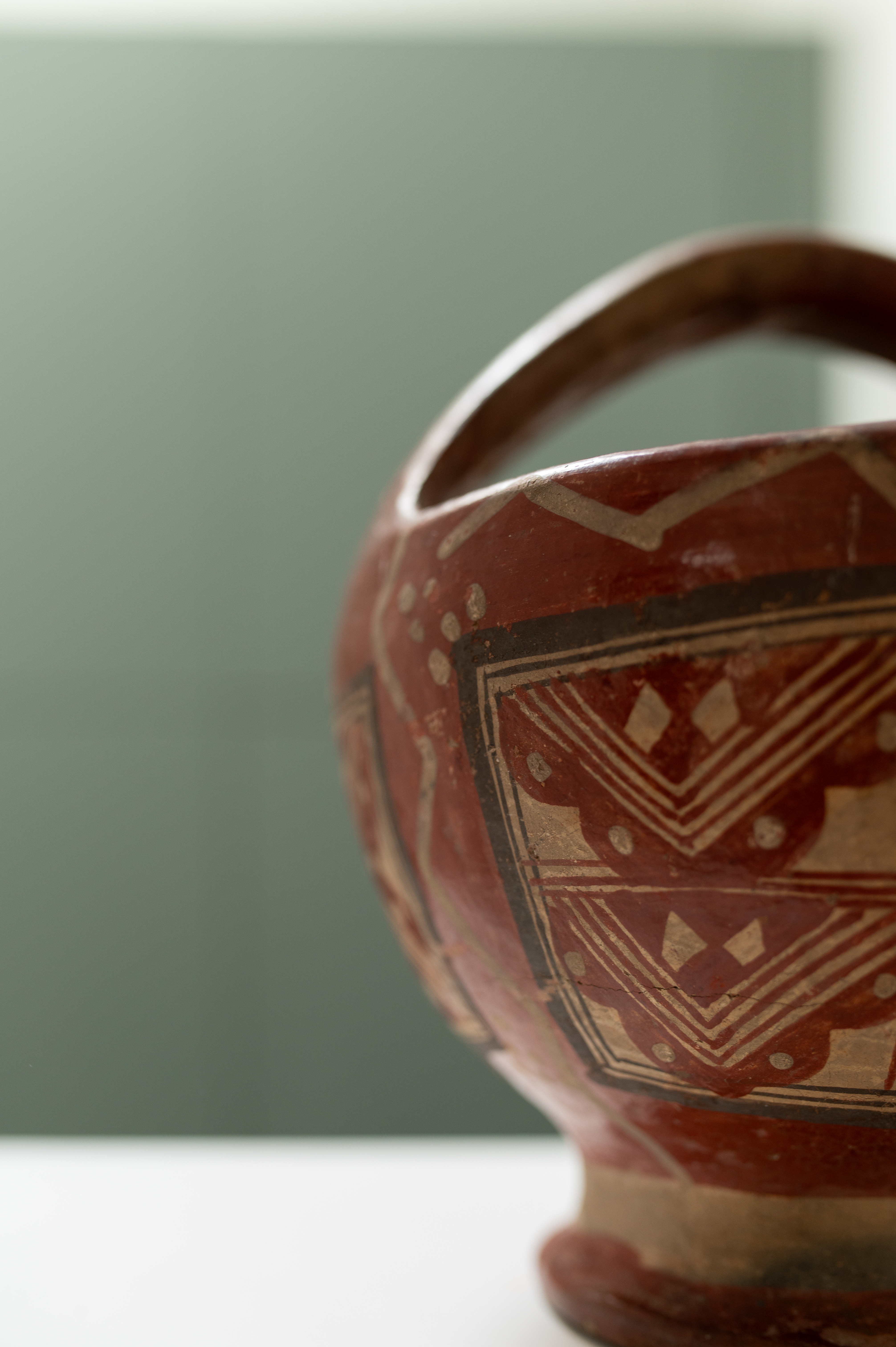 Pot à lait vintage en terre cuite avec motifs Kabyles - Vintage terracotta milk jug with kabyles patterns