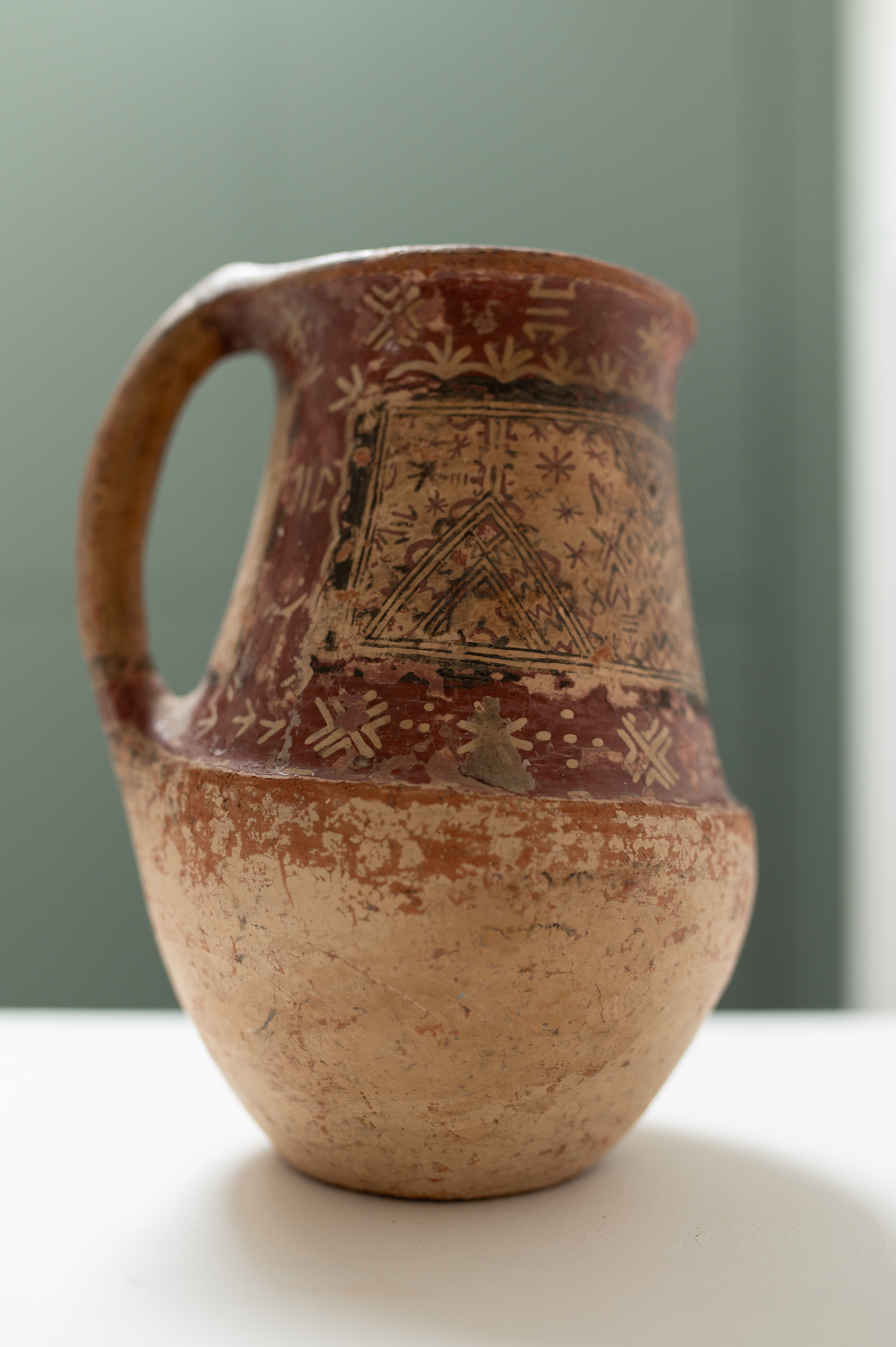 Pichet vintage en terre cuite avec motifs Kabyles - Vintage terracotta pitcher with Kabyle patterns
