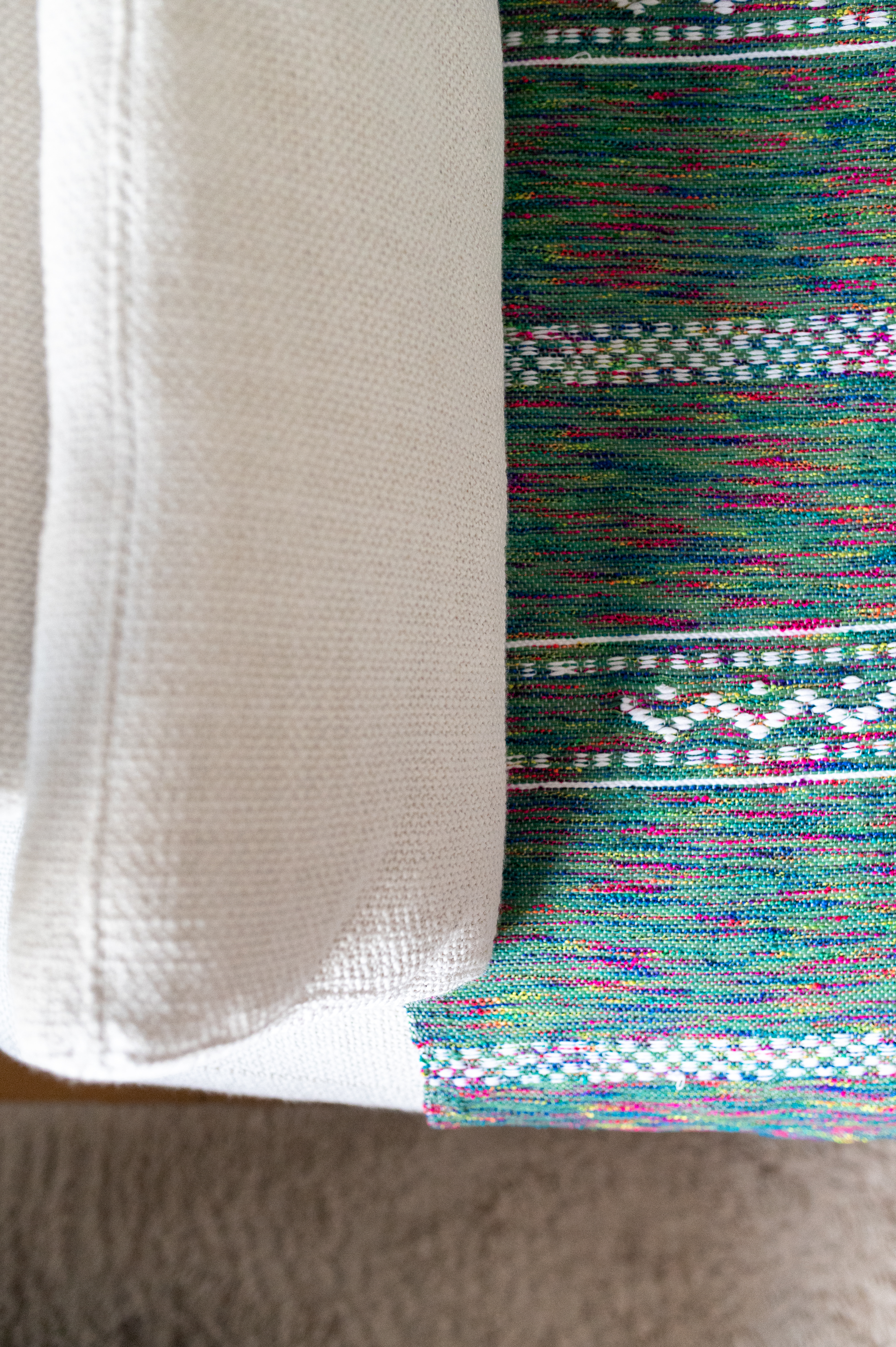 Plaid de Tlemcen 75 X 130 – 100% Laine, Tissé à la Main