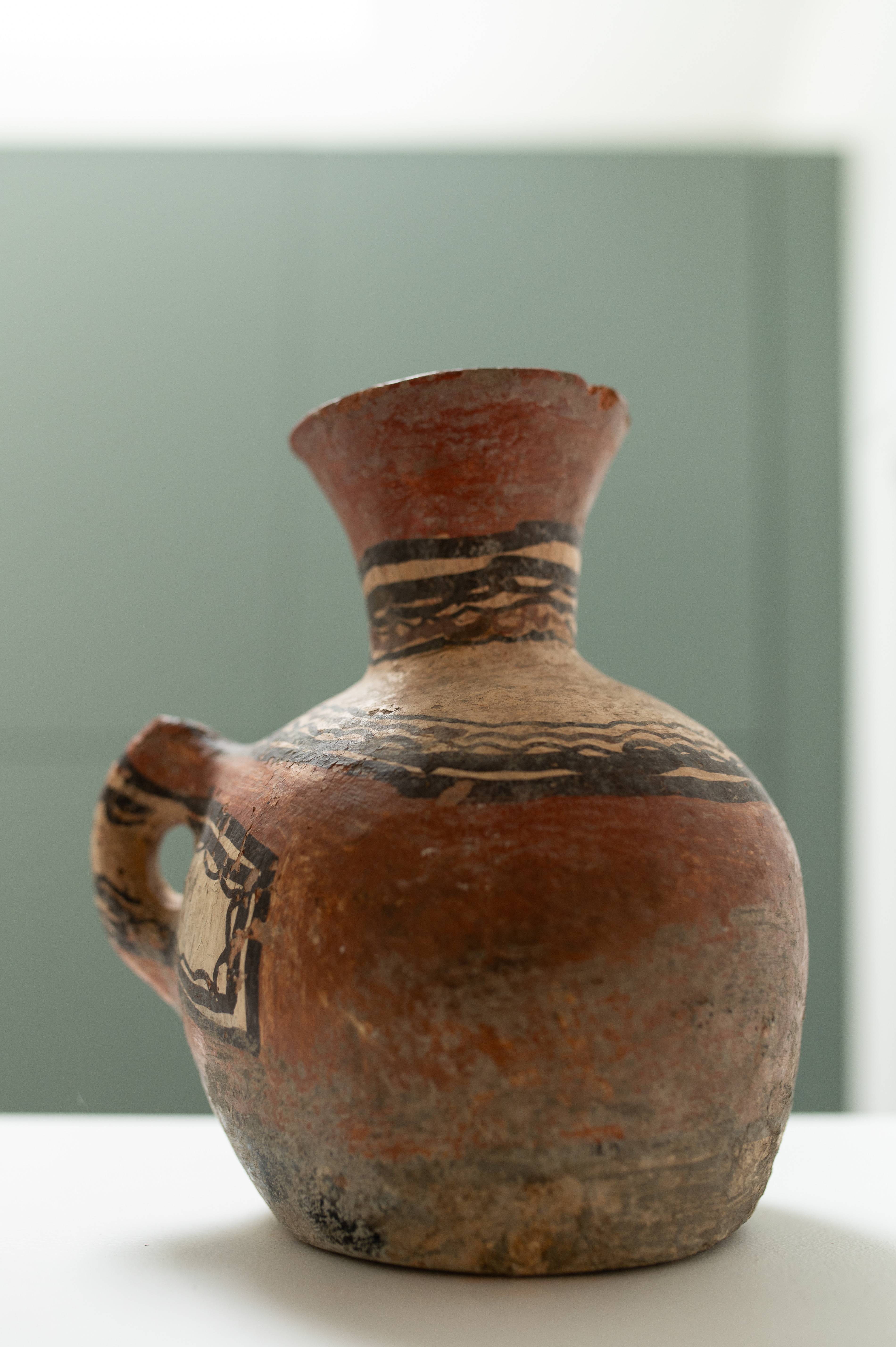 Pichet vintage en terre cuite avec motifs Kabyles - Vintage terracotta pitcher with Kabyle patterns