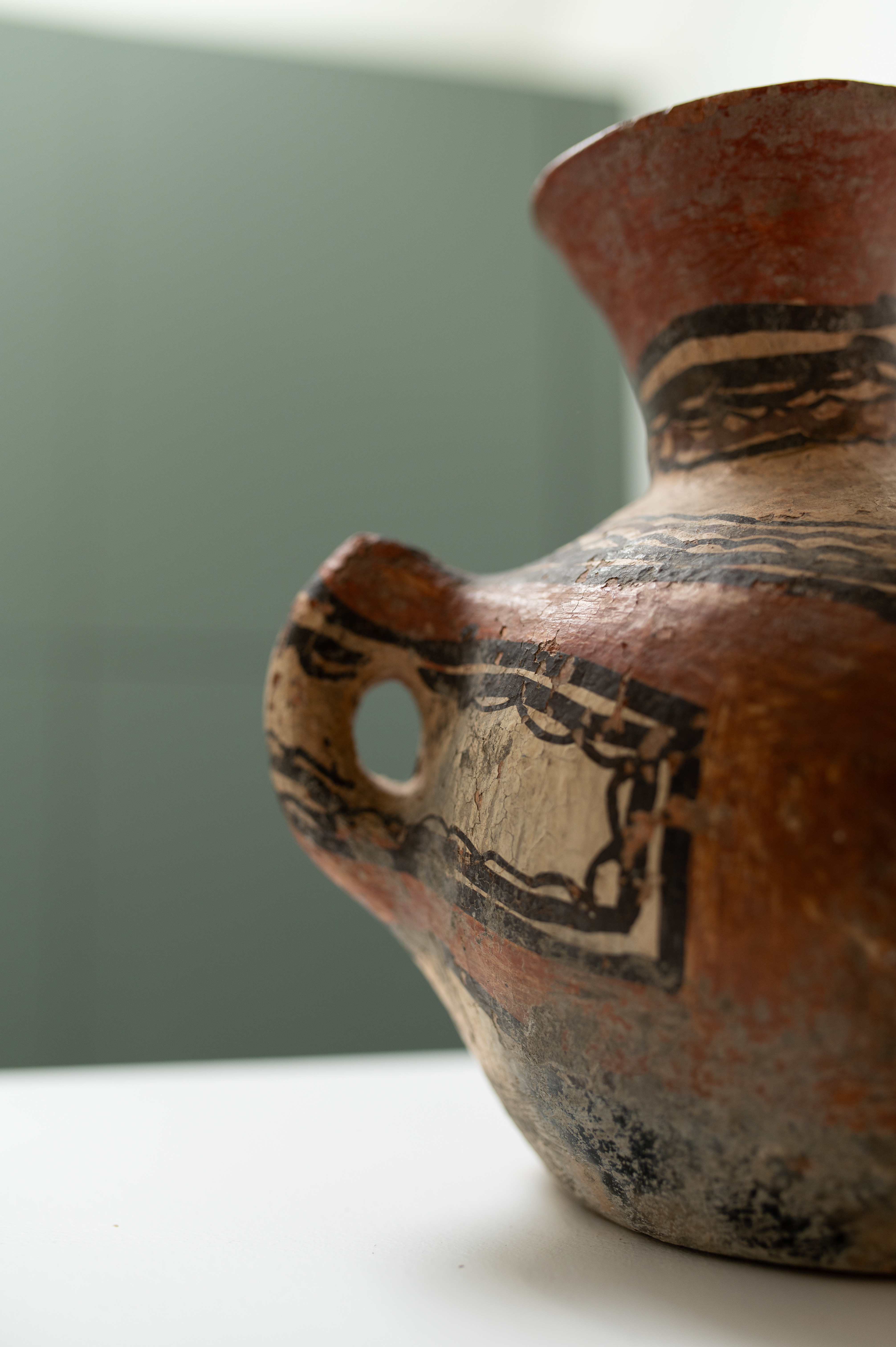Pichet vintage en terre cuite avec motifs Kabyles - Vintage terracotta pitcher with Kabyle patterns