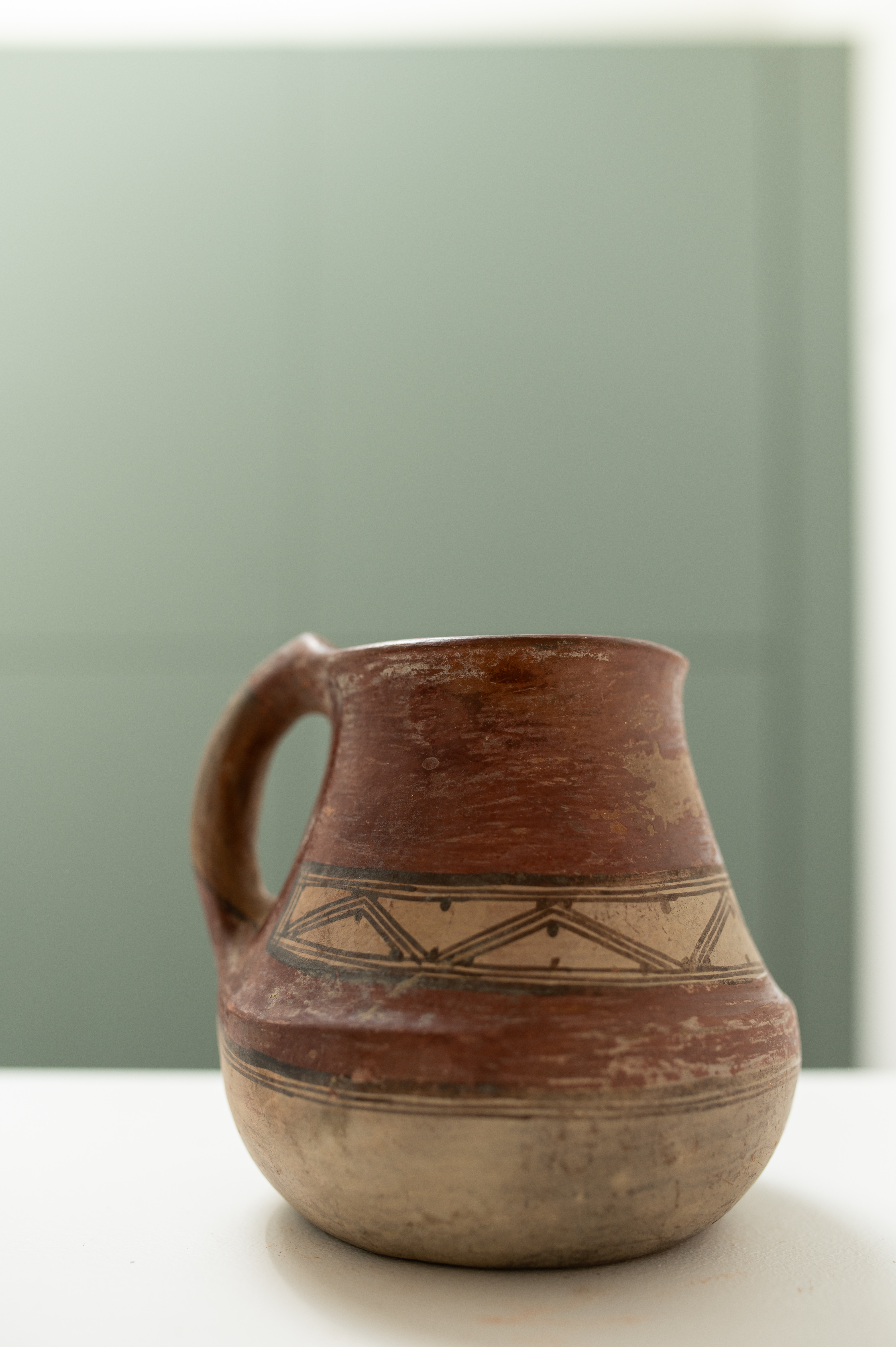 Pichet vintage en terre cuite avec motifs Kabyles - Vintage terracotta pitcher with Kabyle patterns