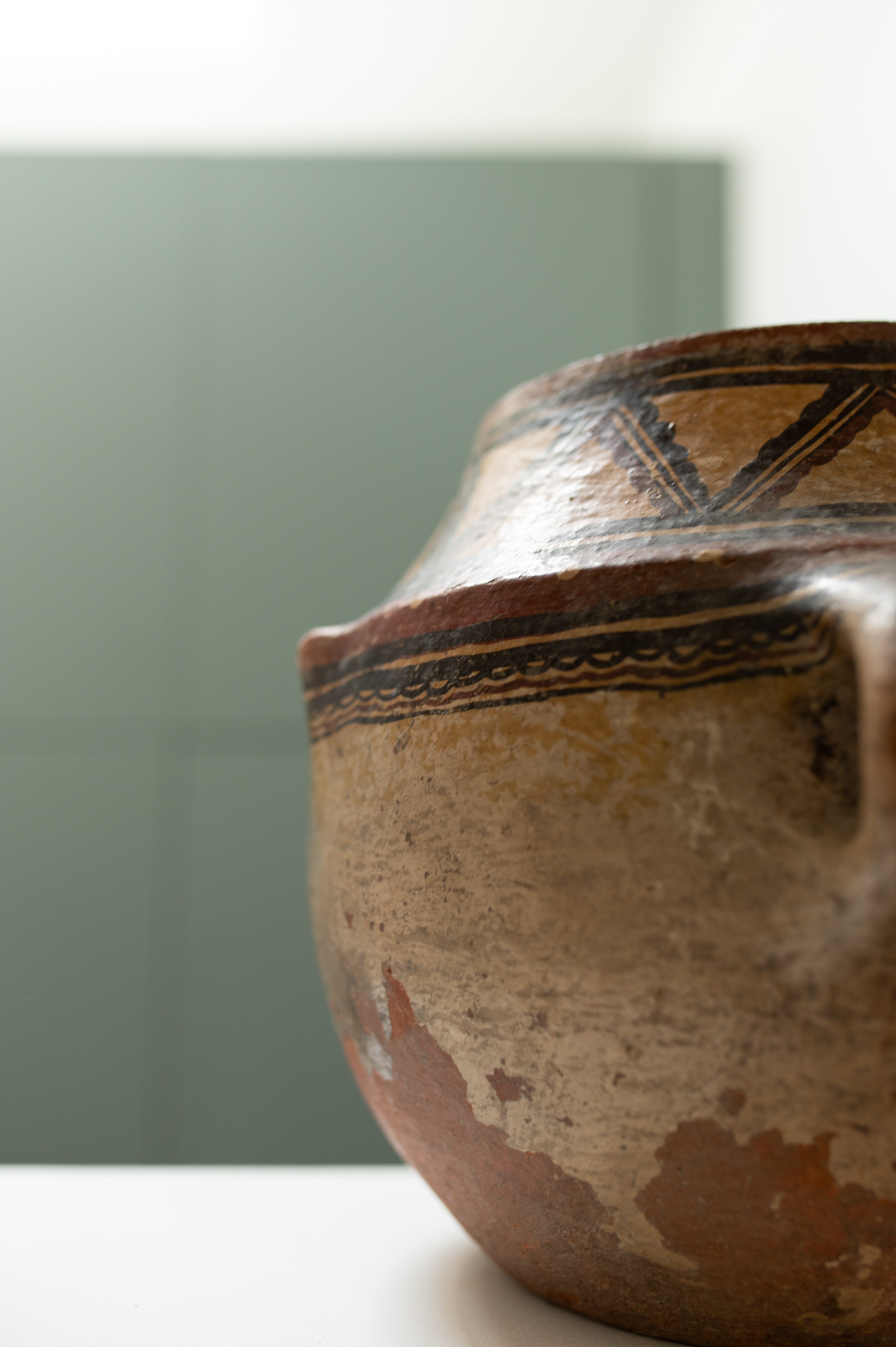 Pichet vintage en terre cuite avec motifs Kabyles - Vintage terracotta pitcher with Kabyle patterns