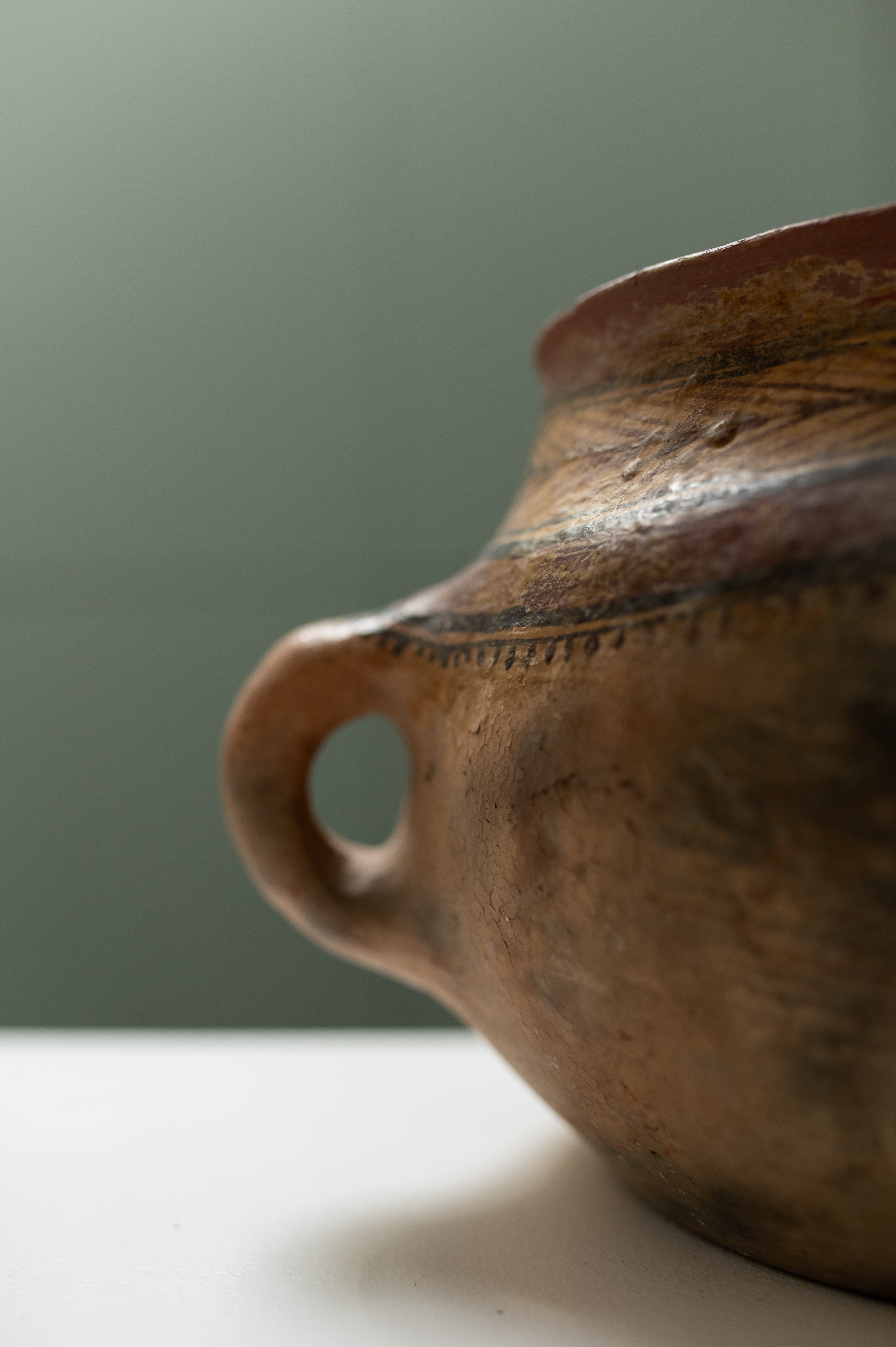 Pichet vintage en terre cuite avec motifs Kabyles - Vintage terracotta pitcher with Kabyle patterns