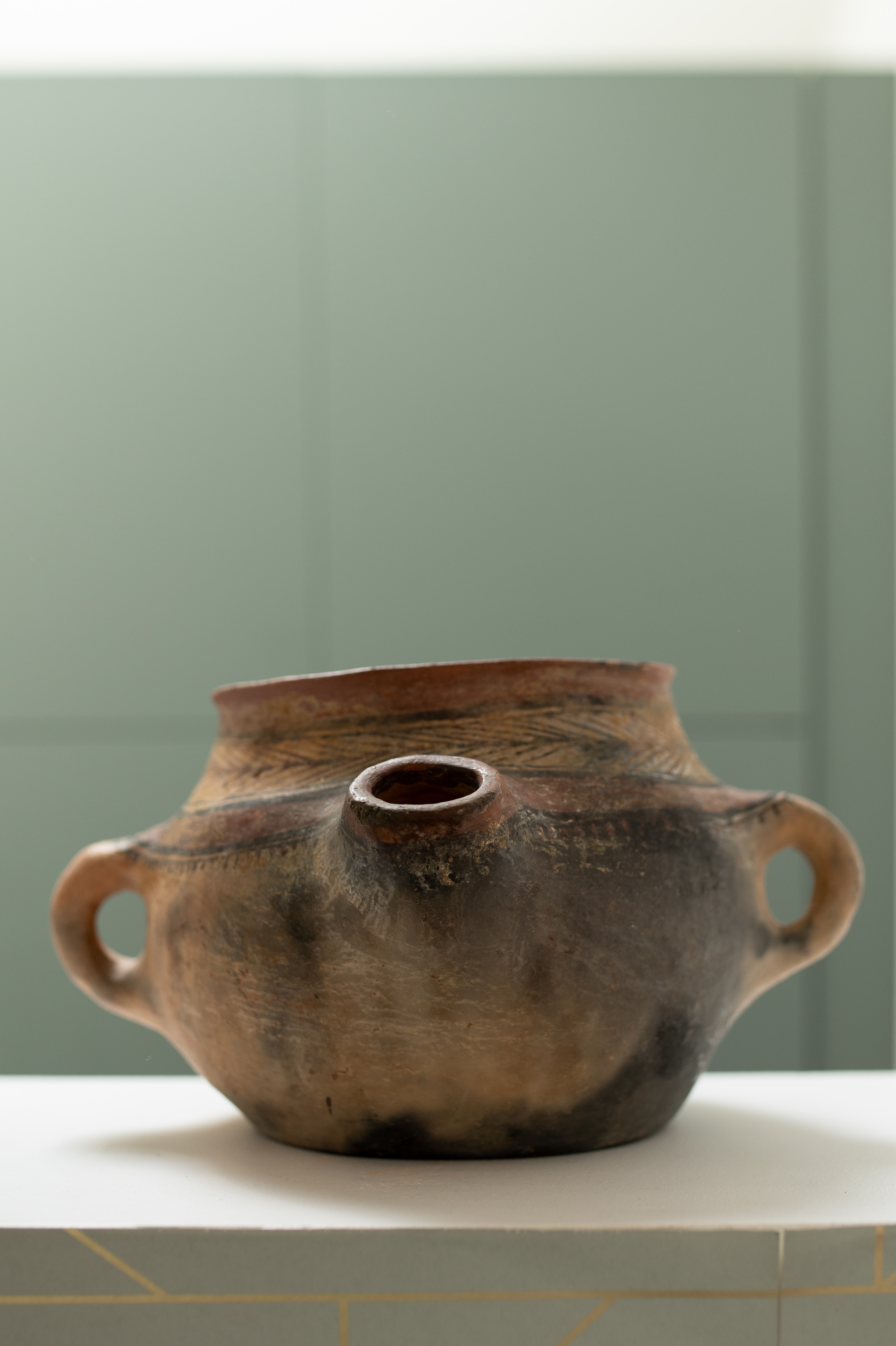 Pichet vintage en terre cuite avec motifs Kabyles - Vintage terracotta pitcher with Kabyle patterns
