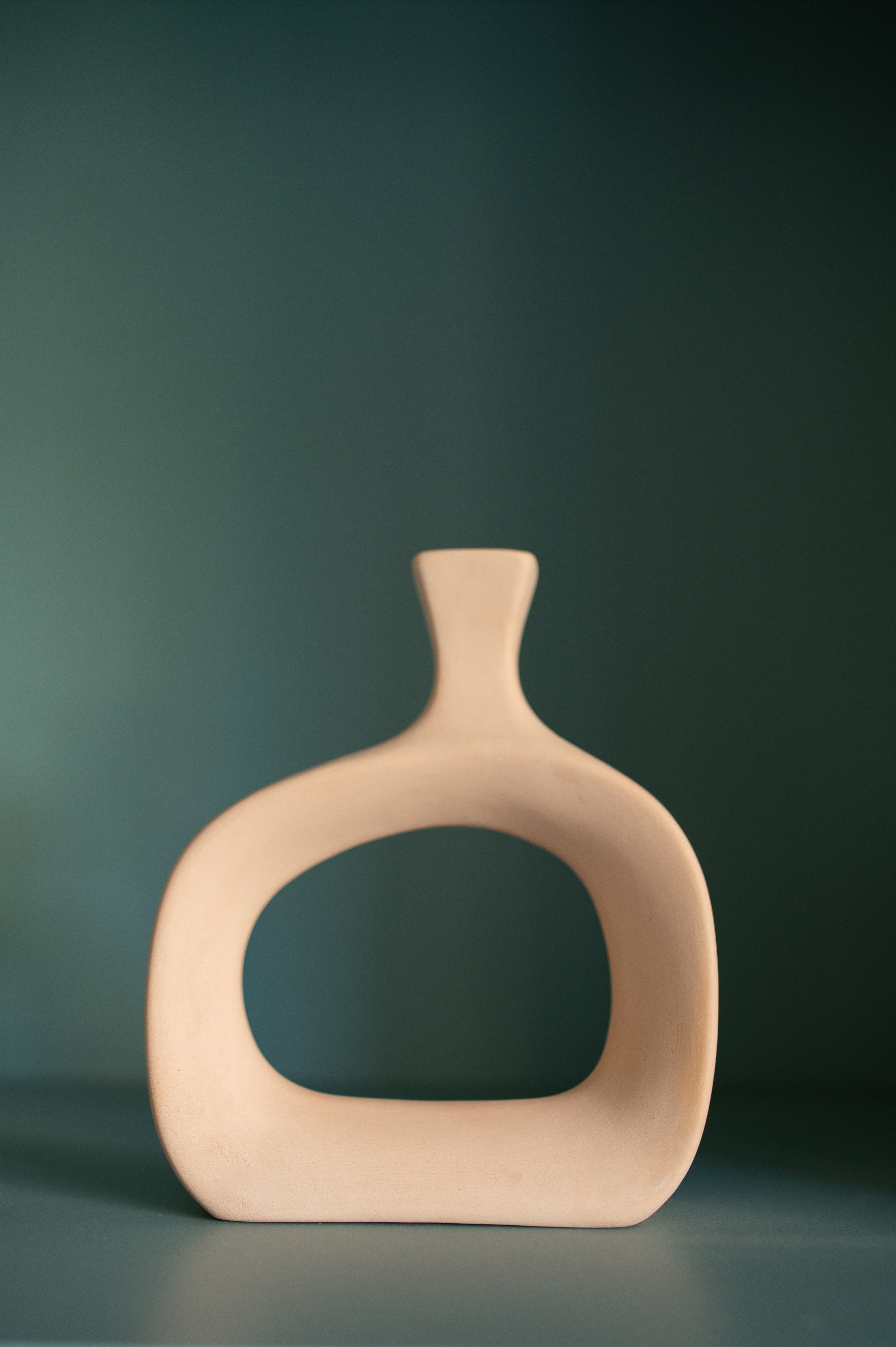 Vase en céramique moderne