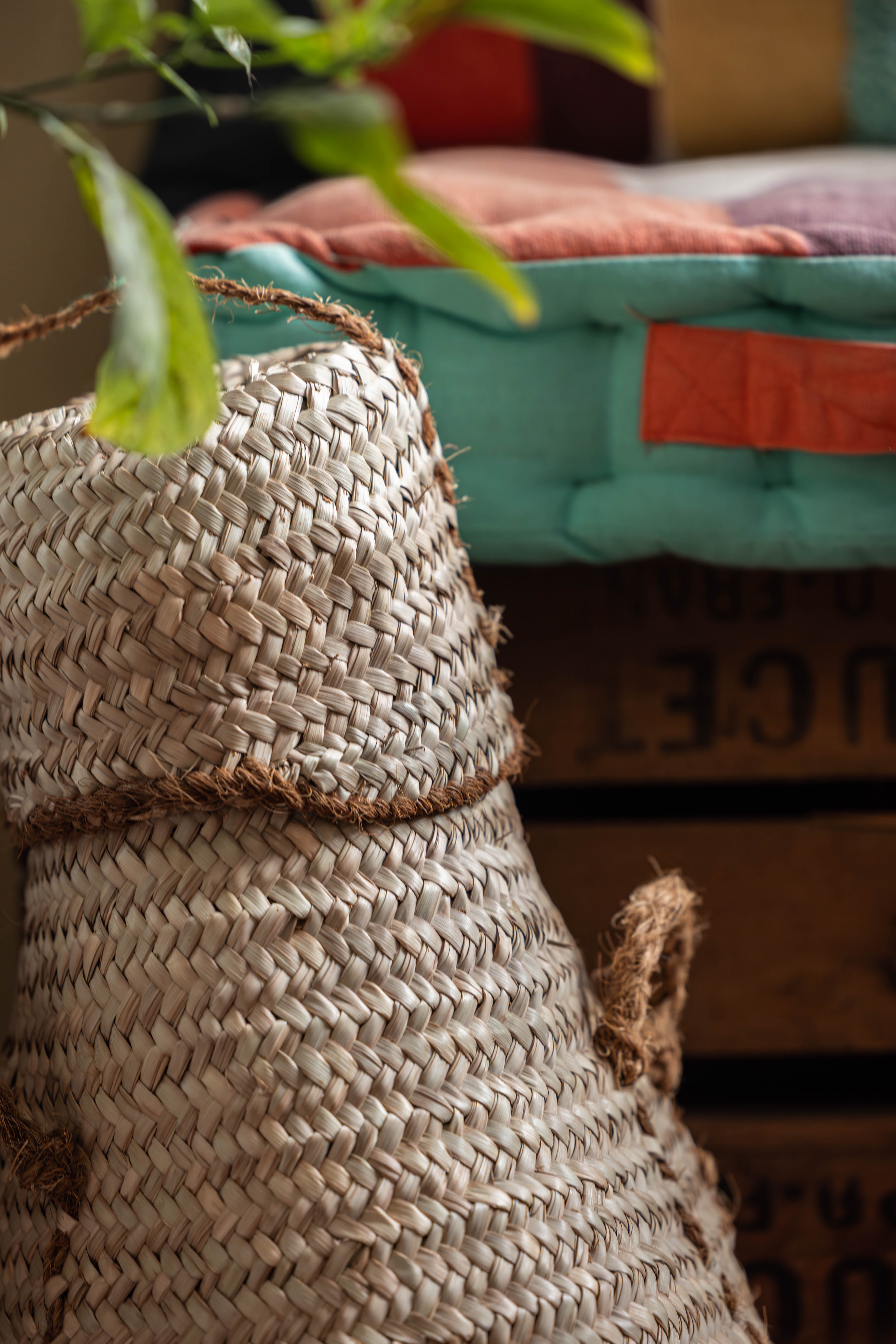 Panier bonbonne avec couvercle de TIMIMOUN -  Lidded Bottle Basket 