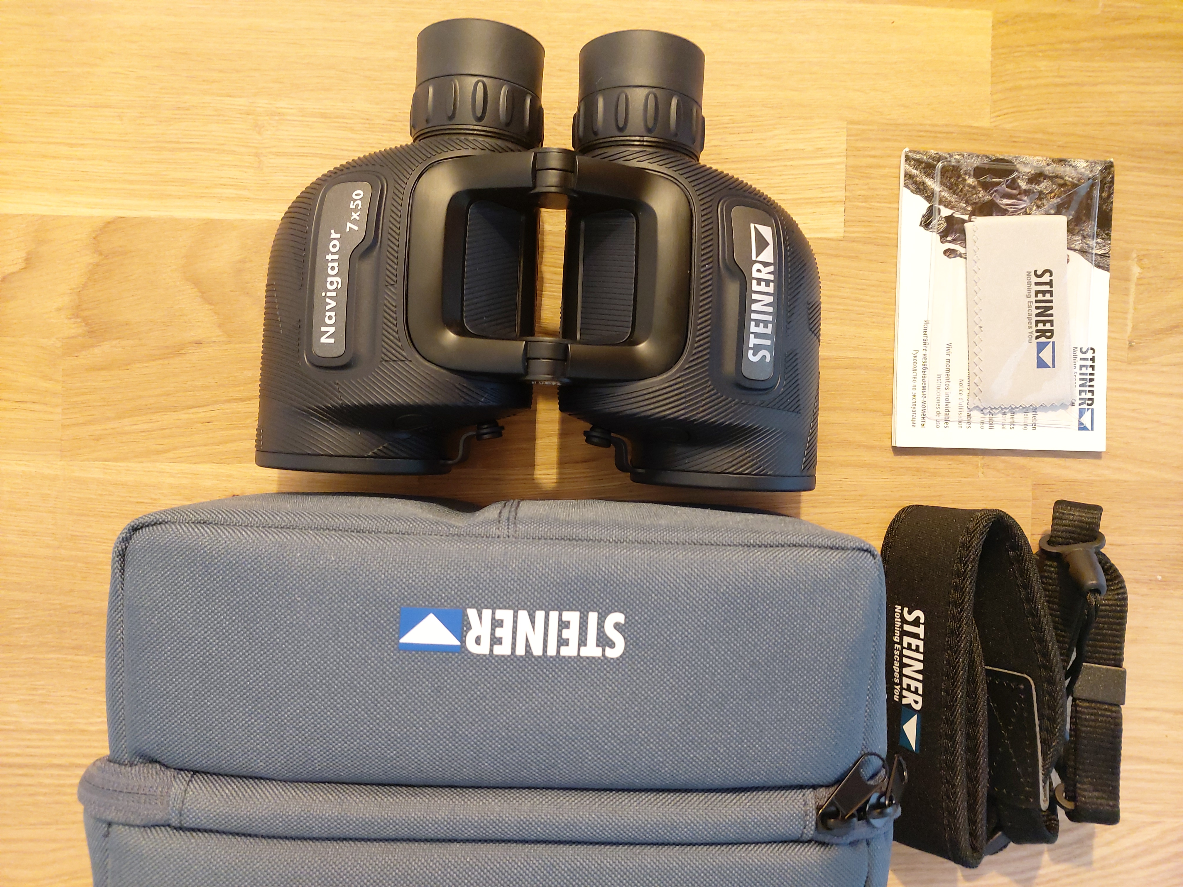 Jumelles étanches Steiner Navigator 7x50 + Casquette nautique offerte ! 