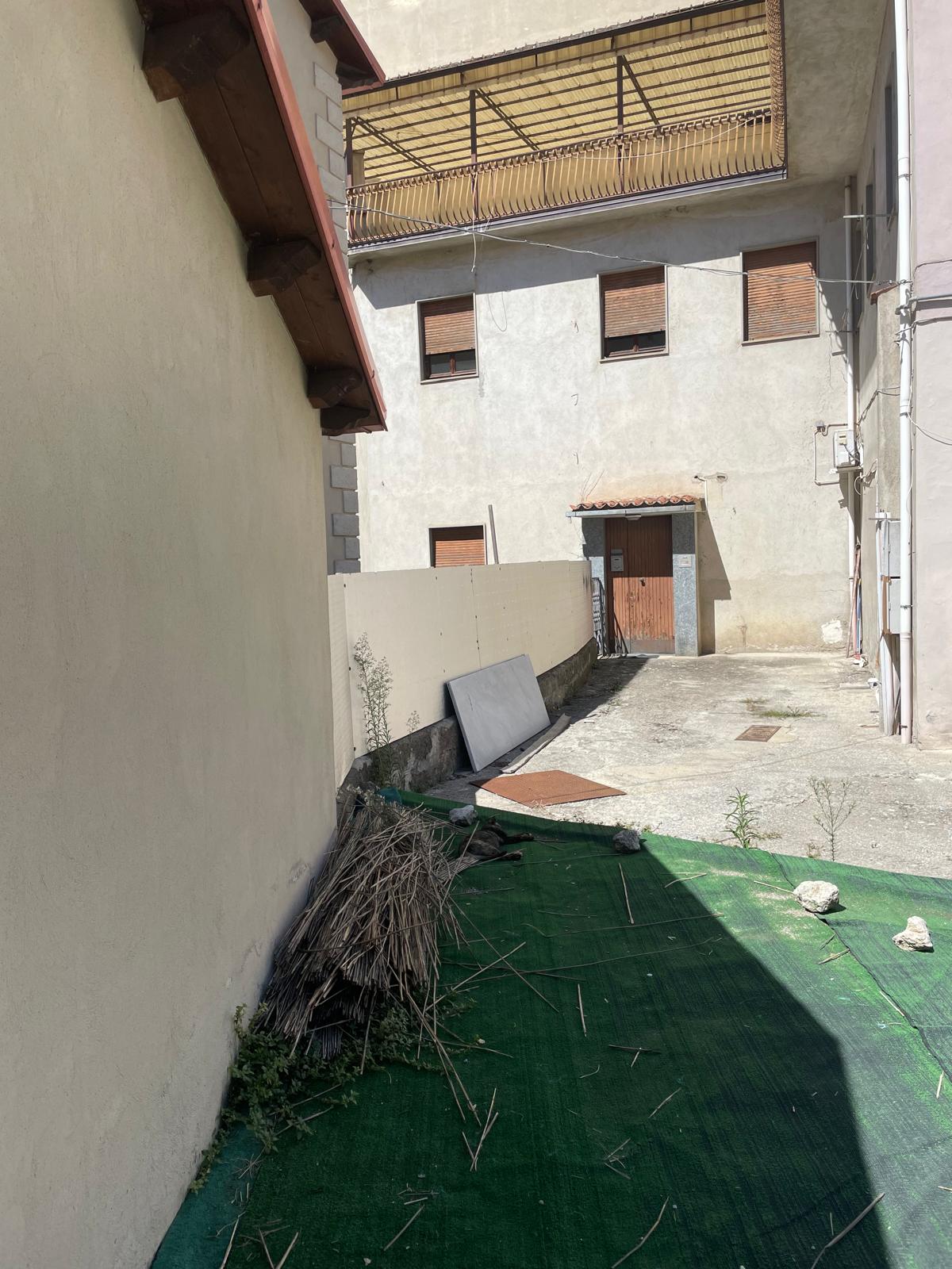 #32 Palazzina @Rogliano [Privato]