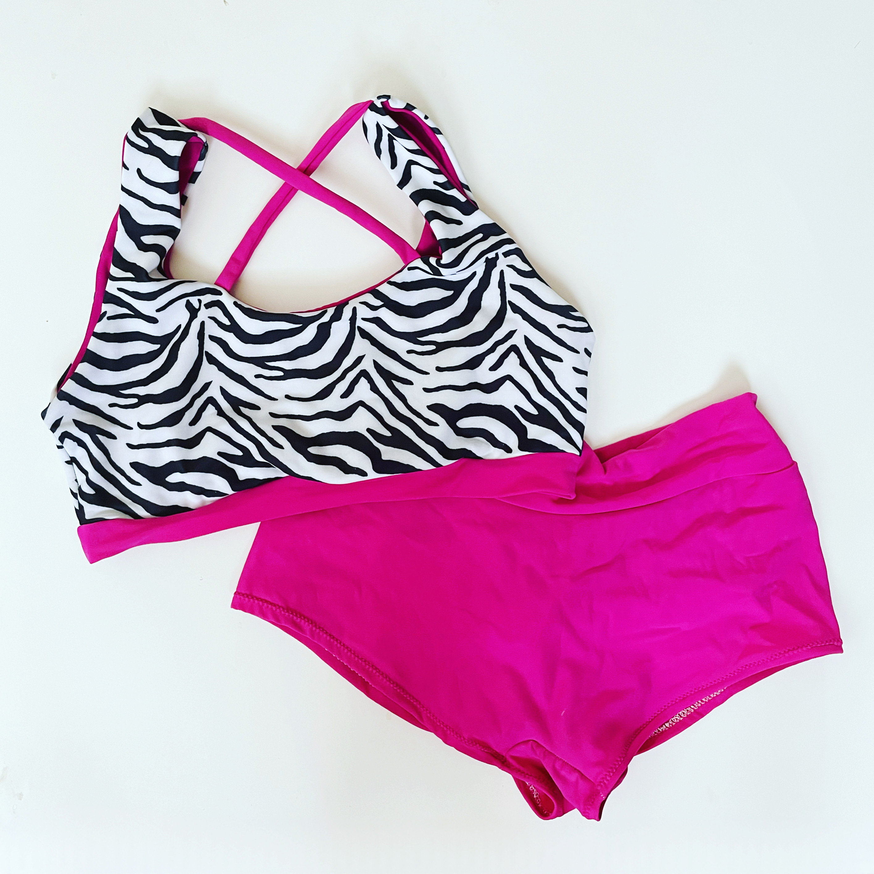 Short Basic Fucsia (más colores)