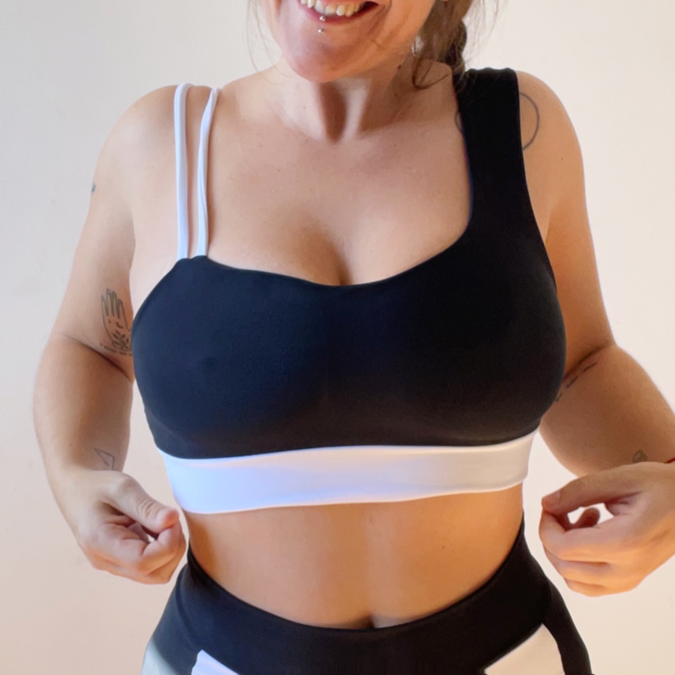 Top Ari