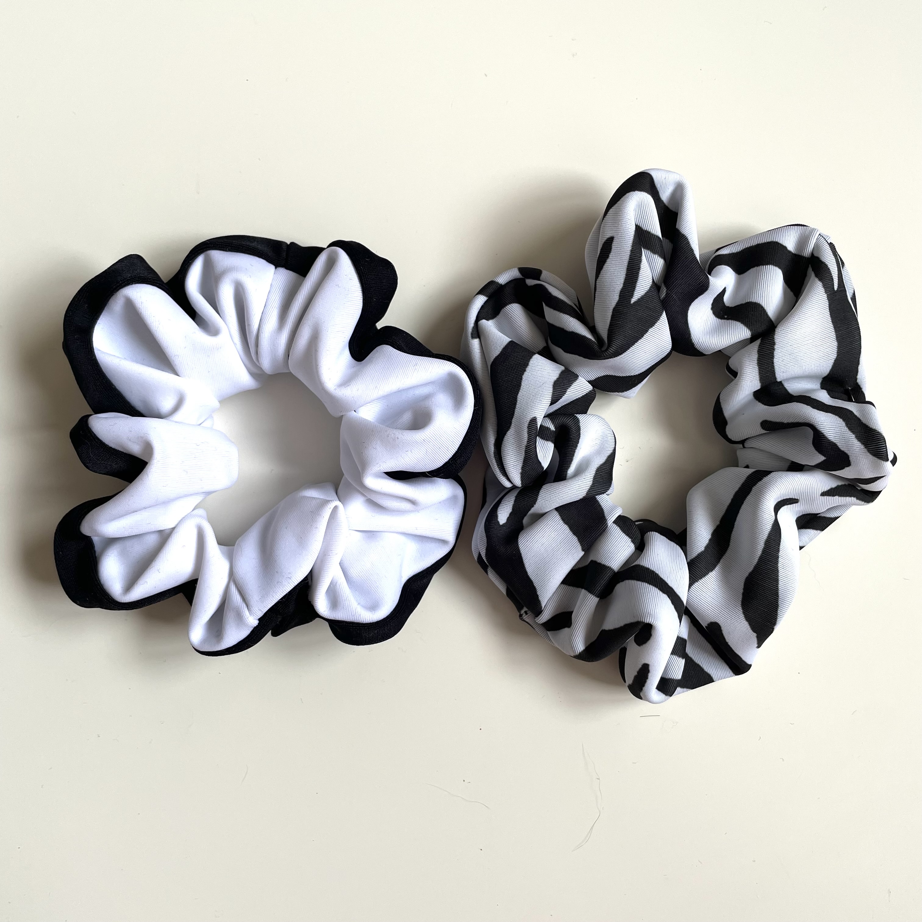 Scrunchie Zebra