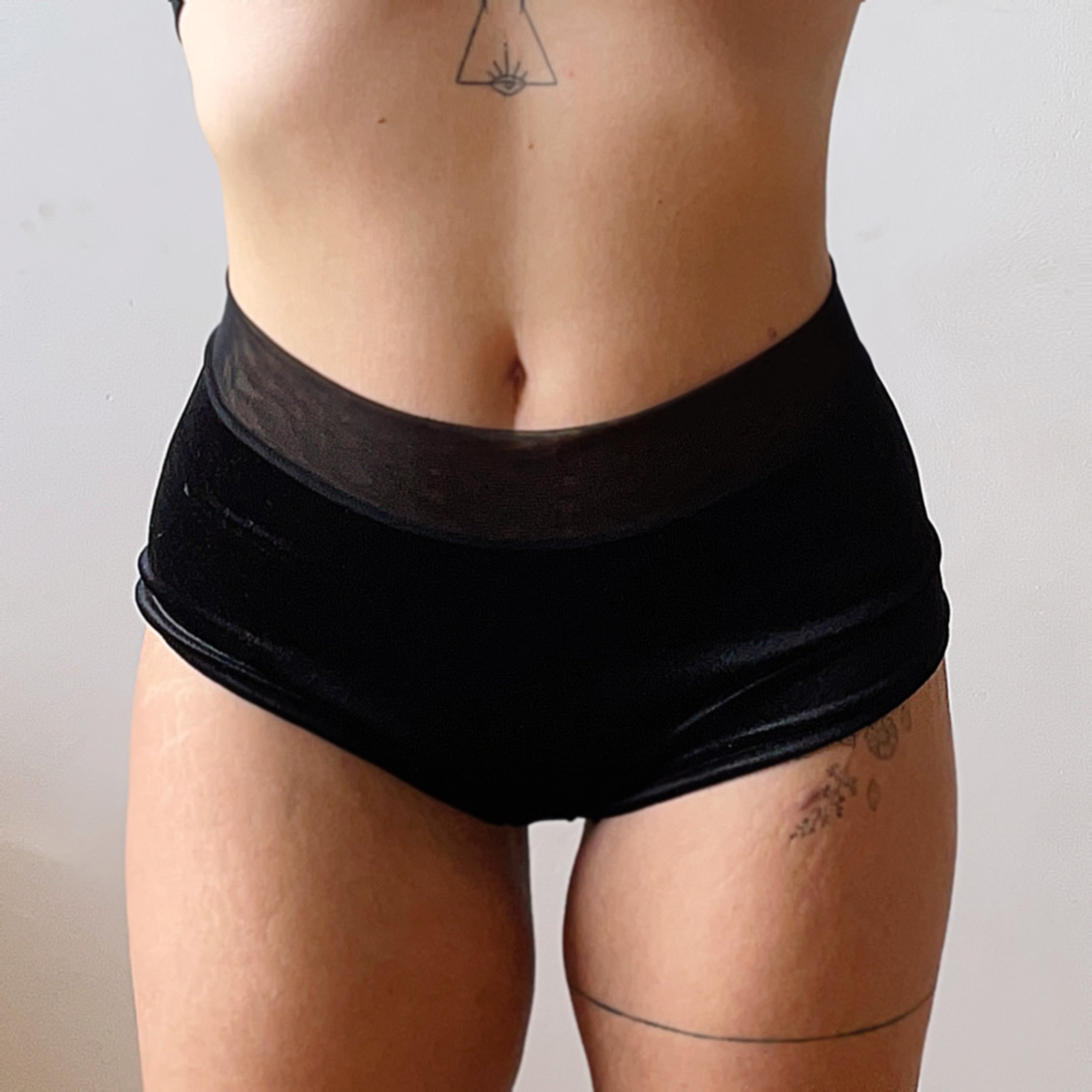 Short Velvet