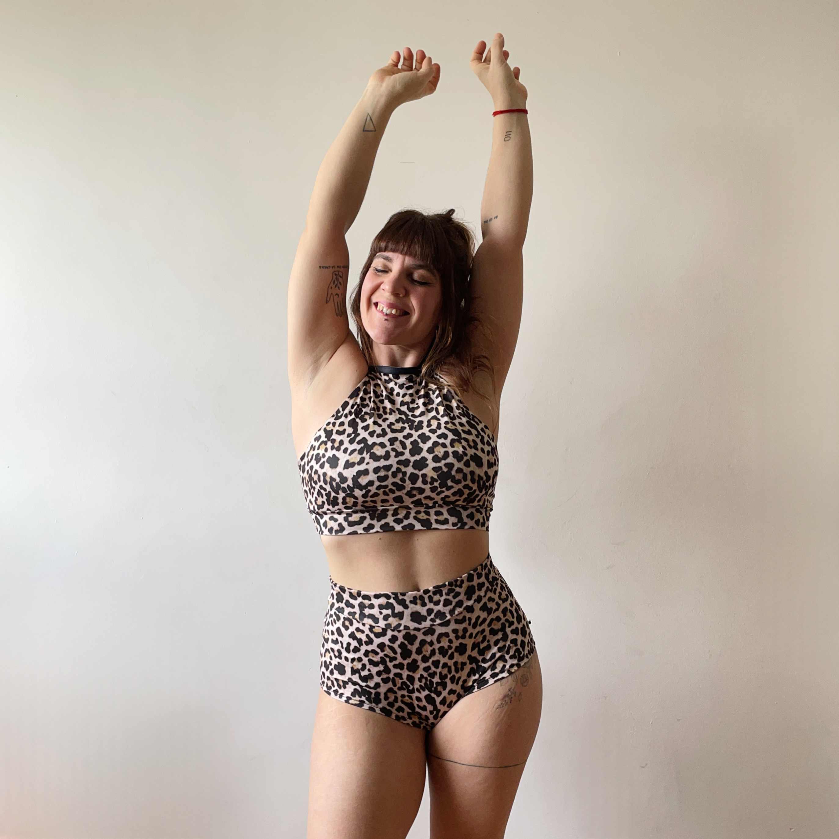 Top Halter Leopardo 