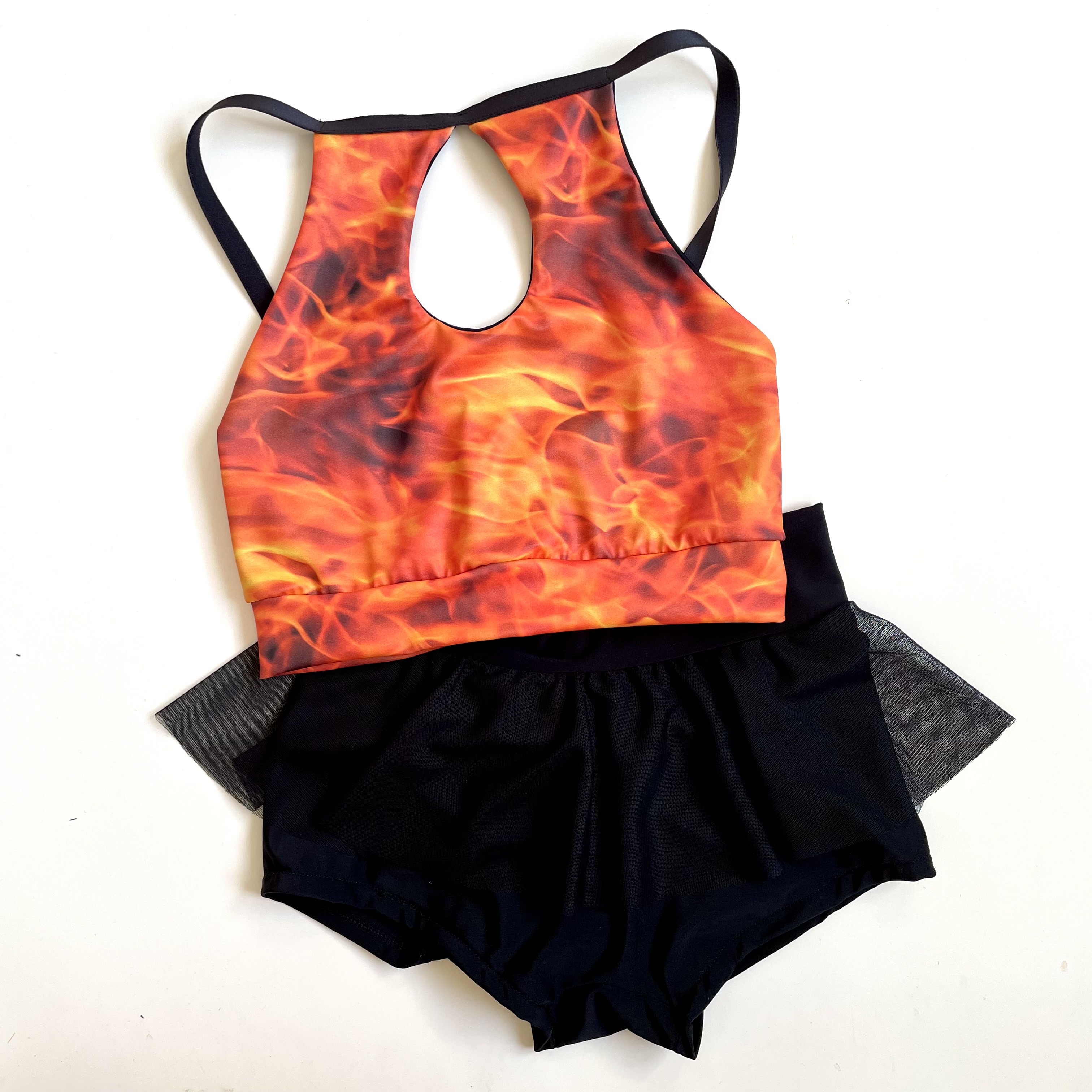 Short Tul