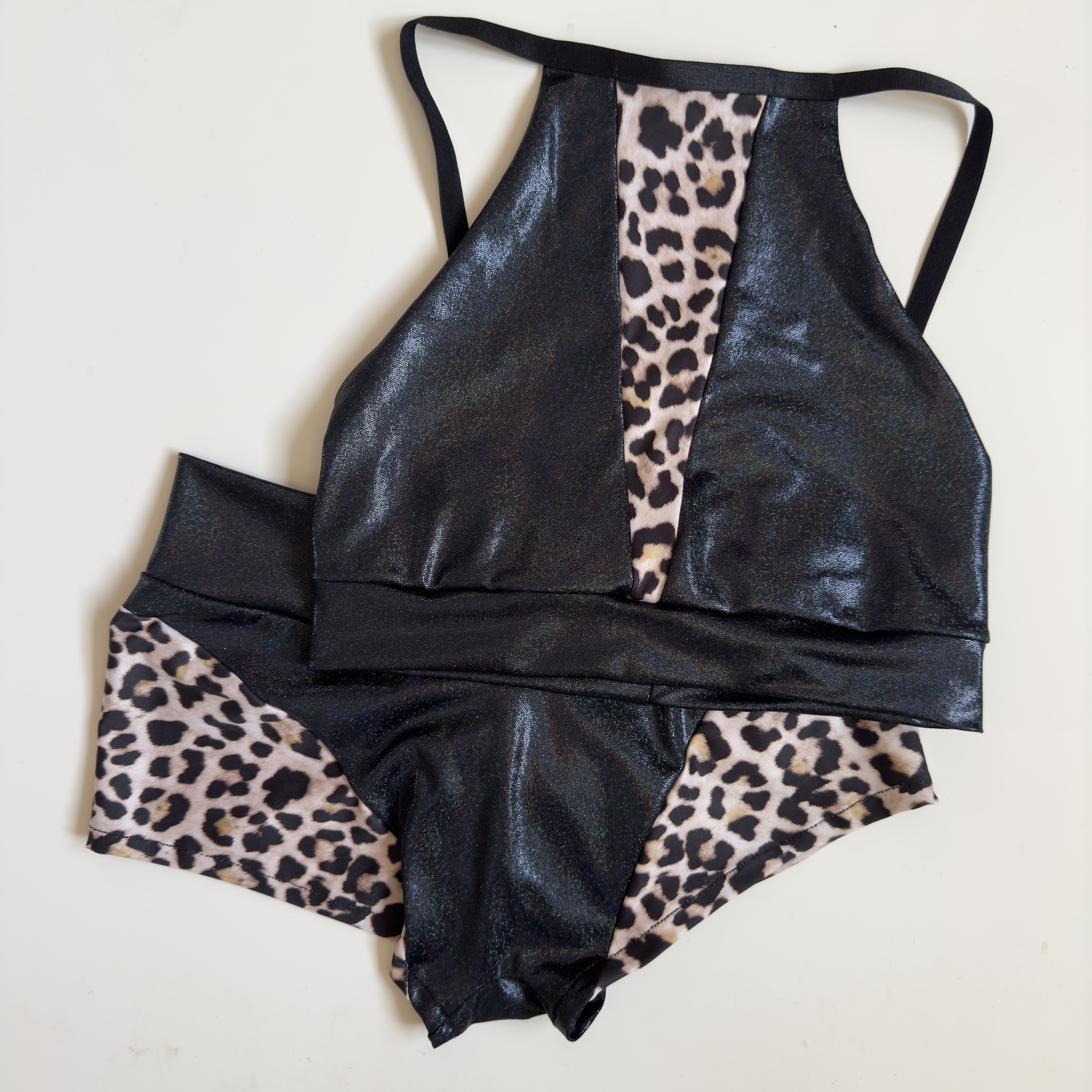 Short Skin Leopard
