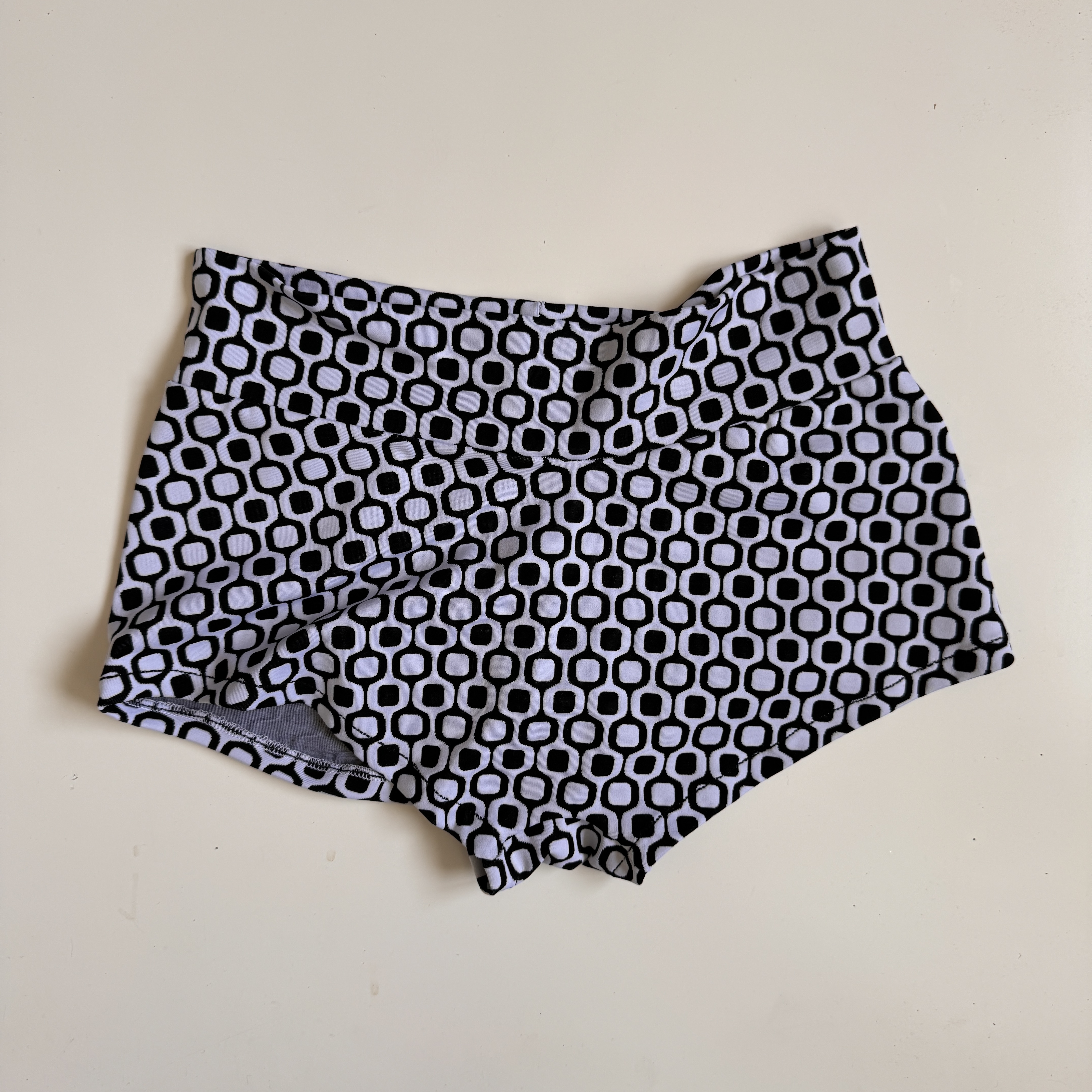 Short Caleidoscopic Talla. M