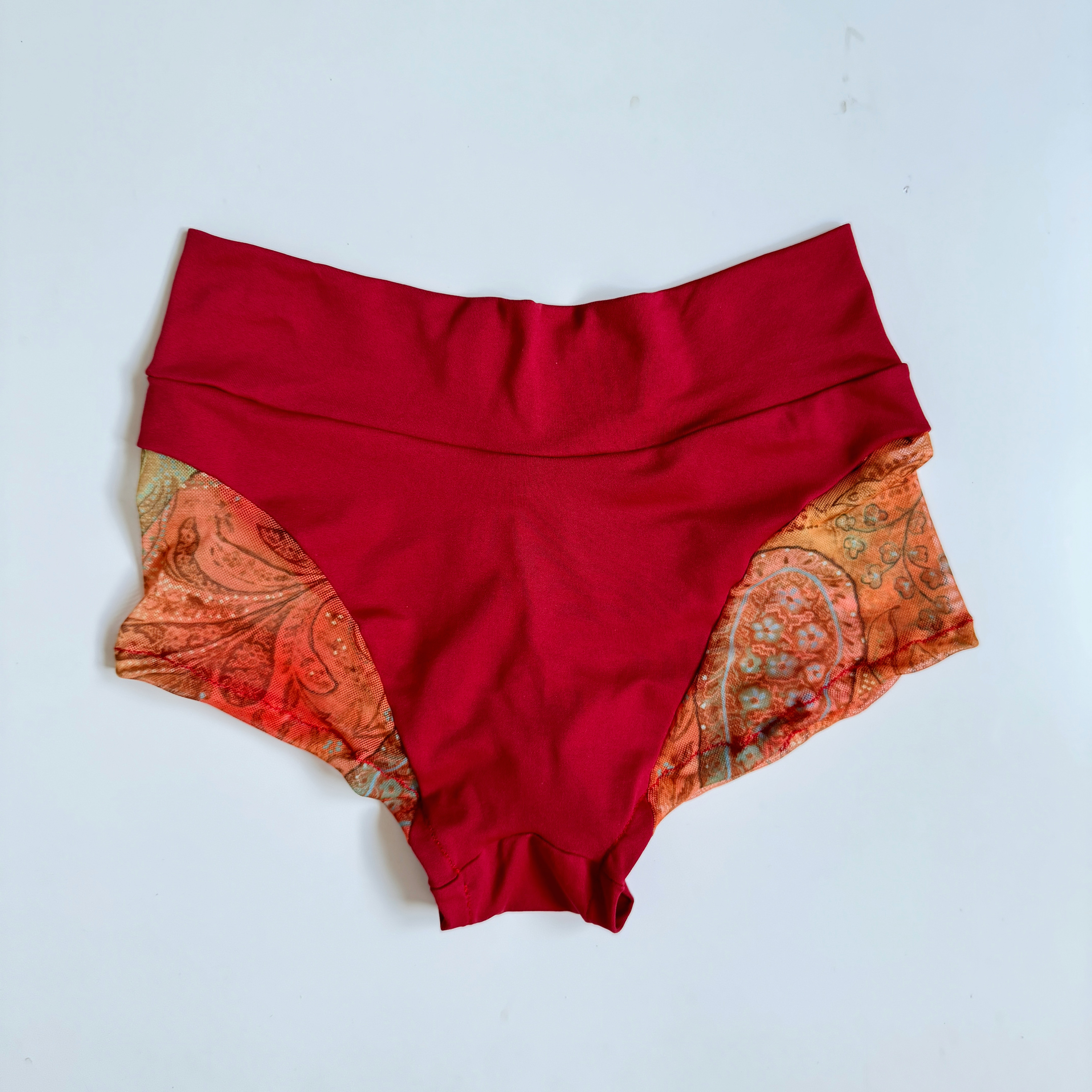 Short Etnia