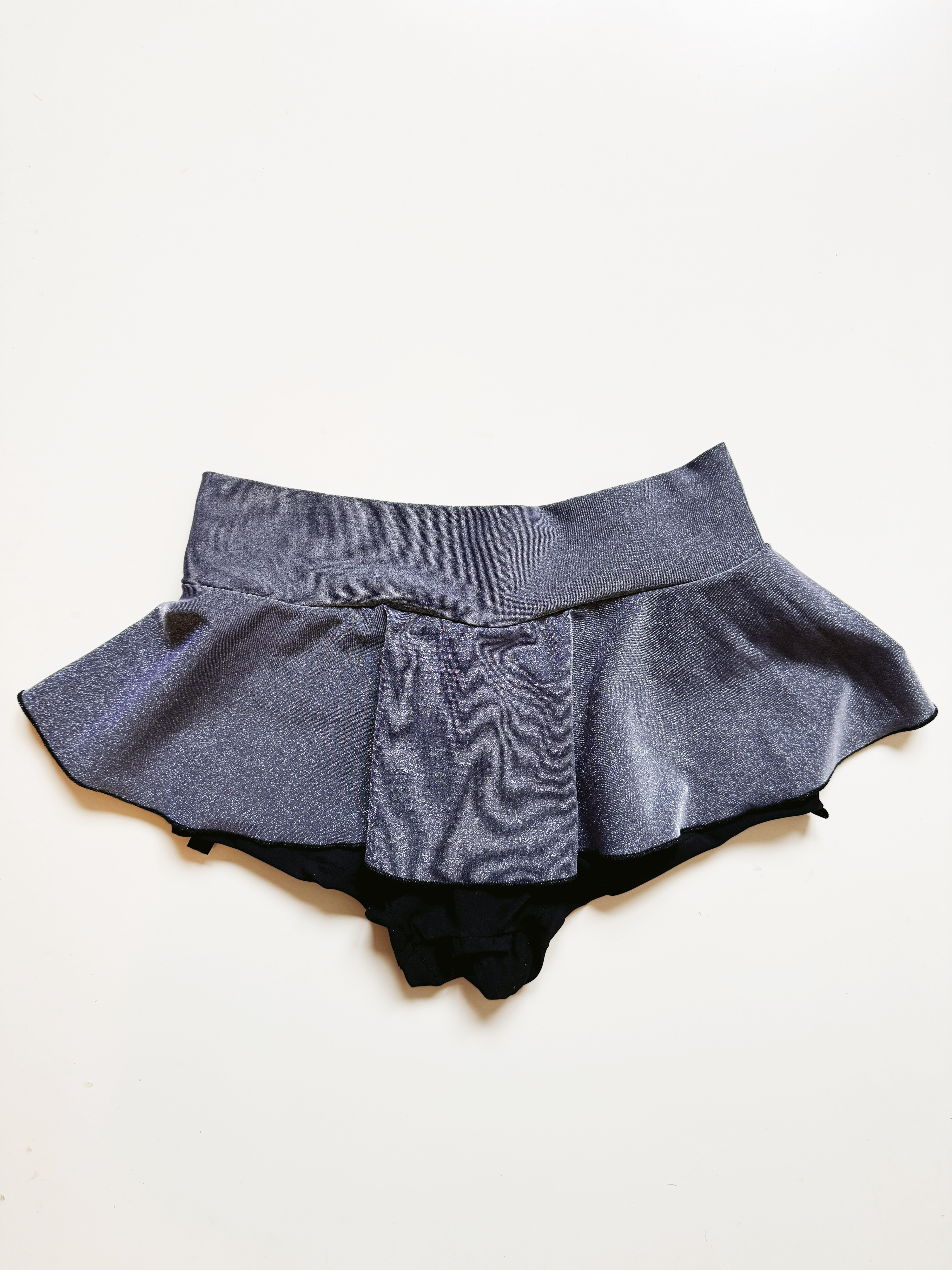 Short Space Faldita