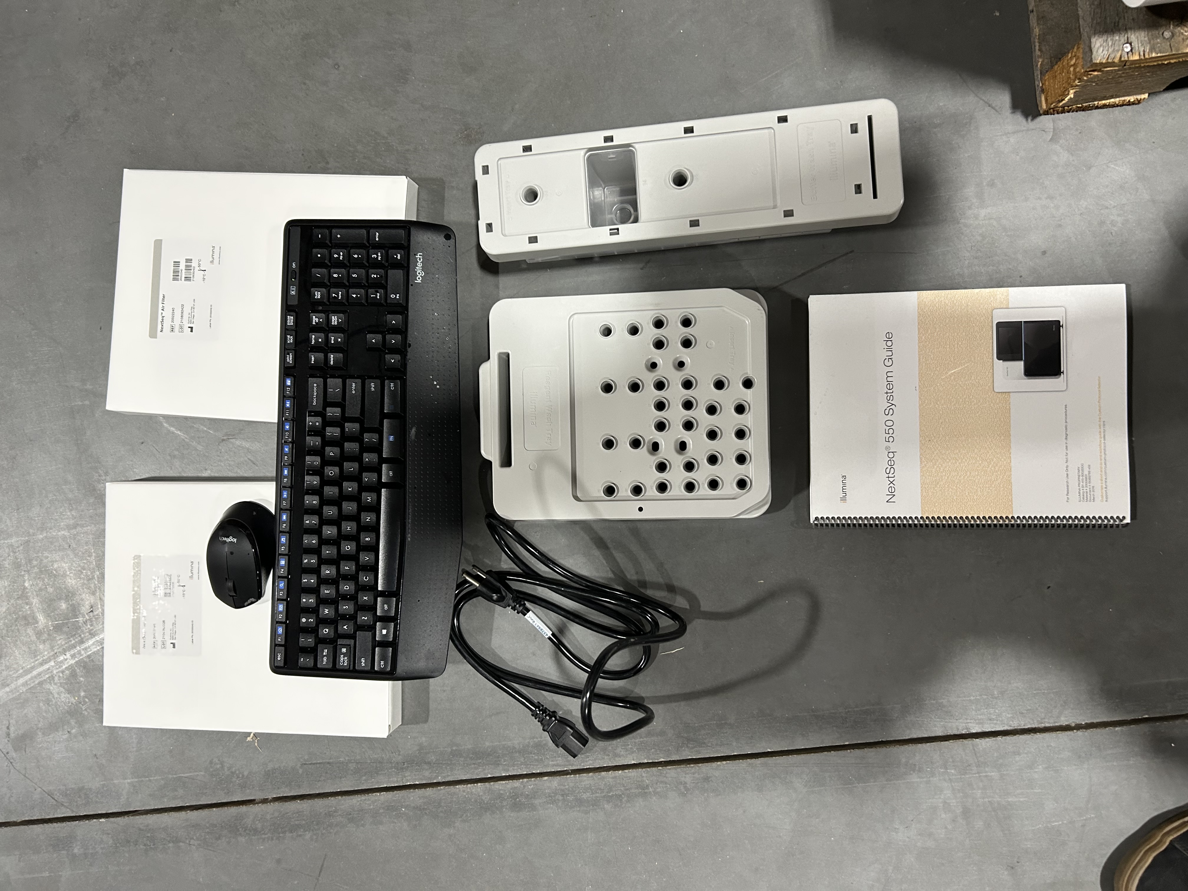 NextSeq™ 550 Sequencing System (model 2017)