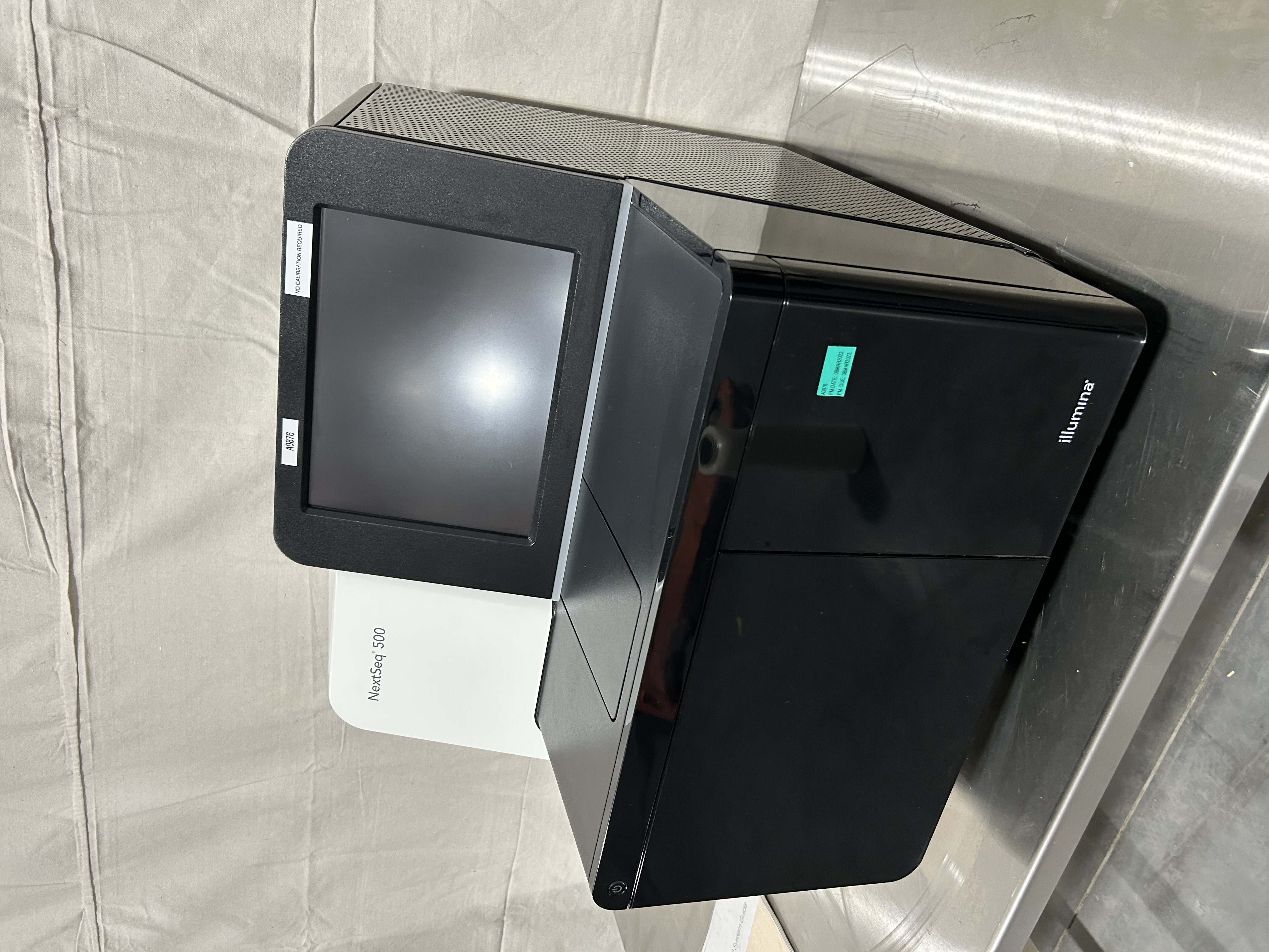 NextSeq 500 System from Illumina (for parts or repairs) (model 2016)
