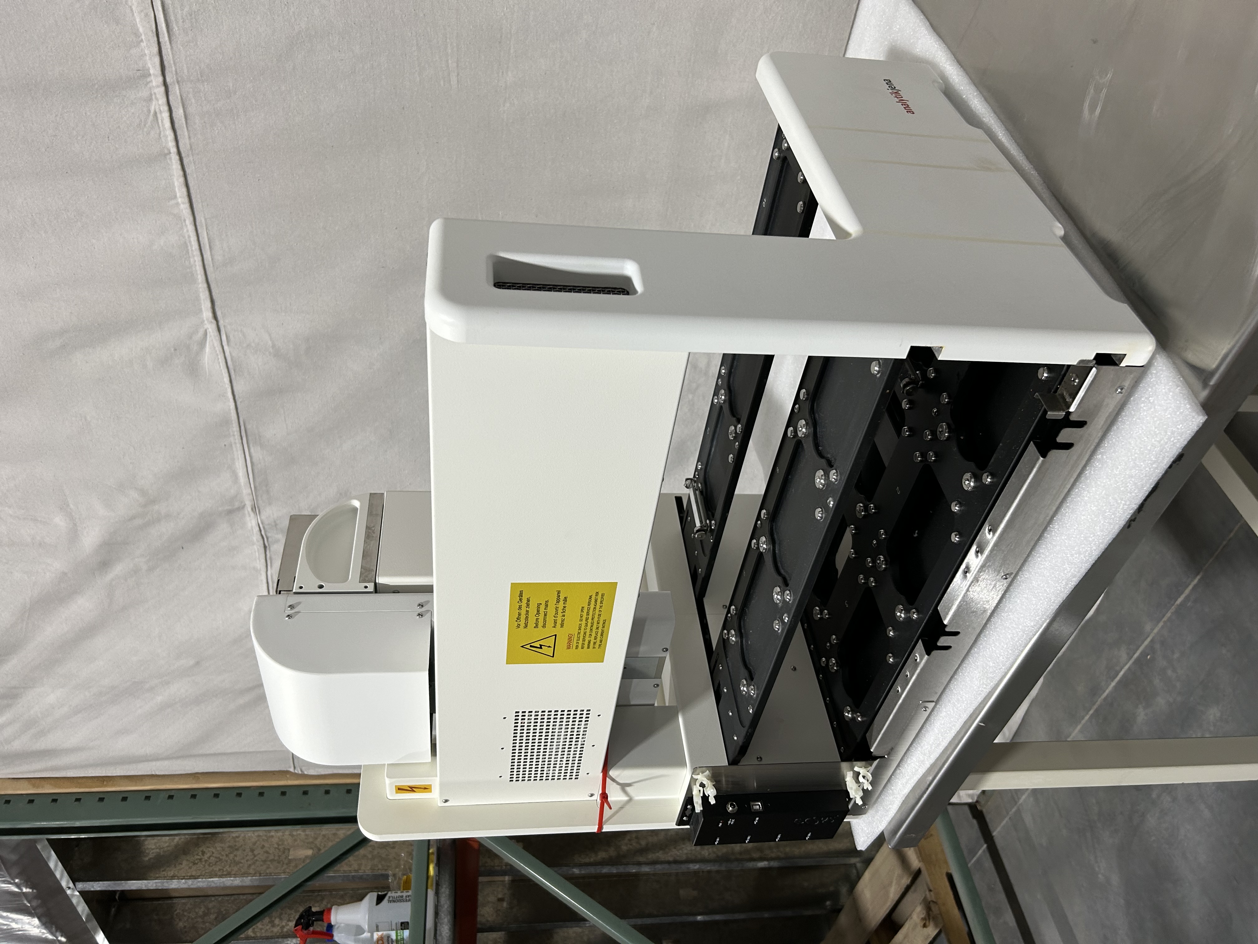 CyBio FeliX Automated Pipette Robot With Head R 96/1000ul and 96/60ul