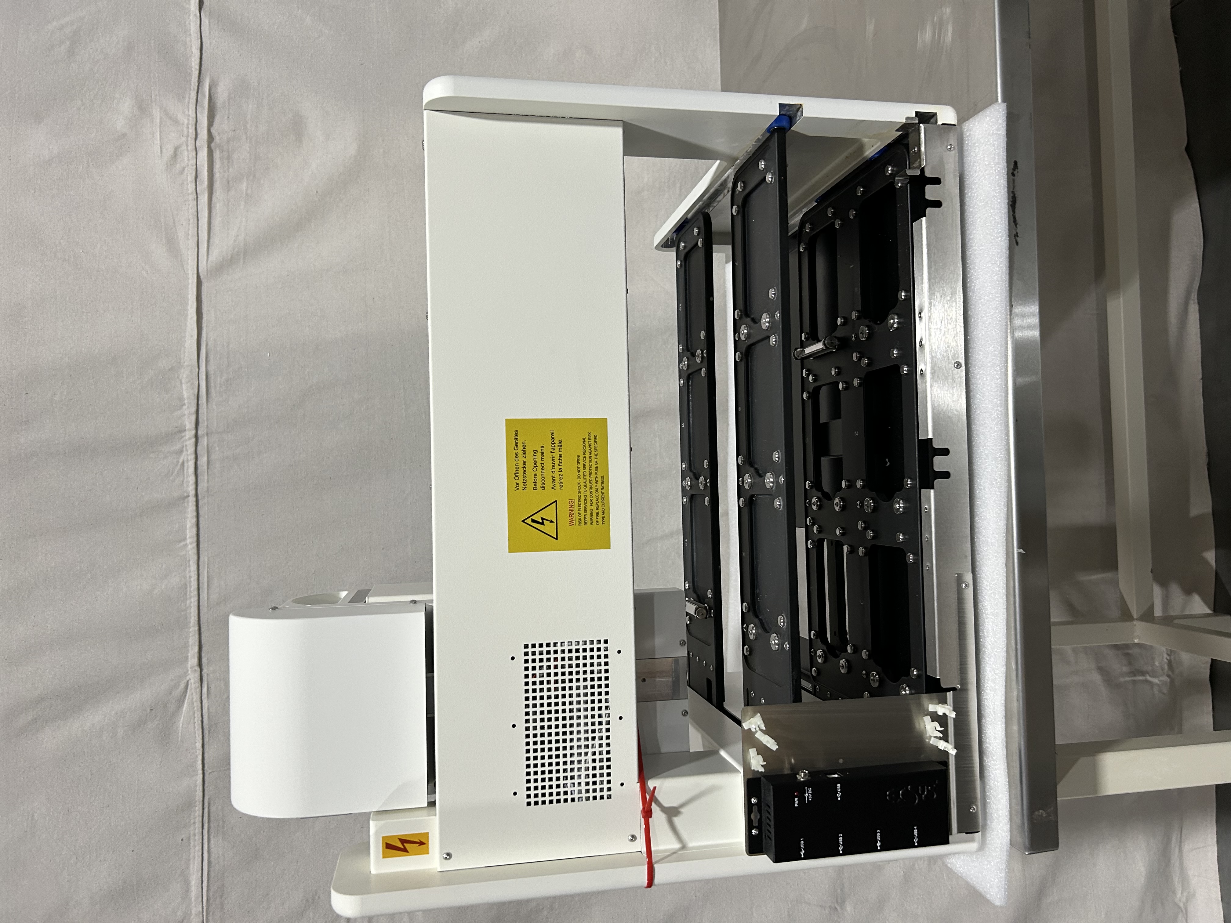 CyBio FeliX Automated Pipette Robot With Head R 96/1000ul and 96/60ul
