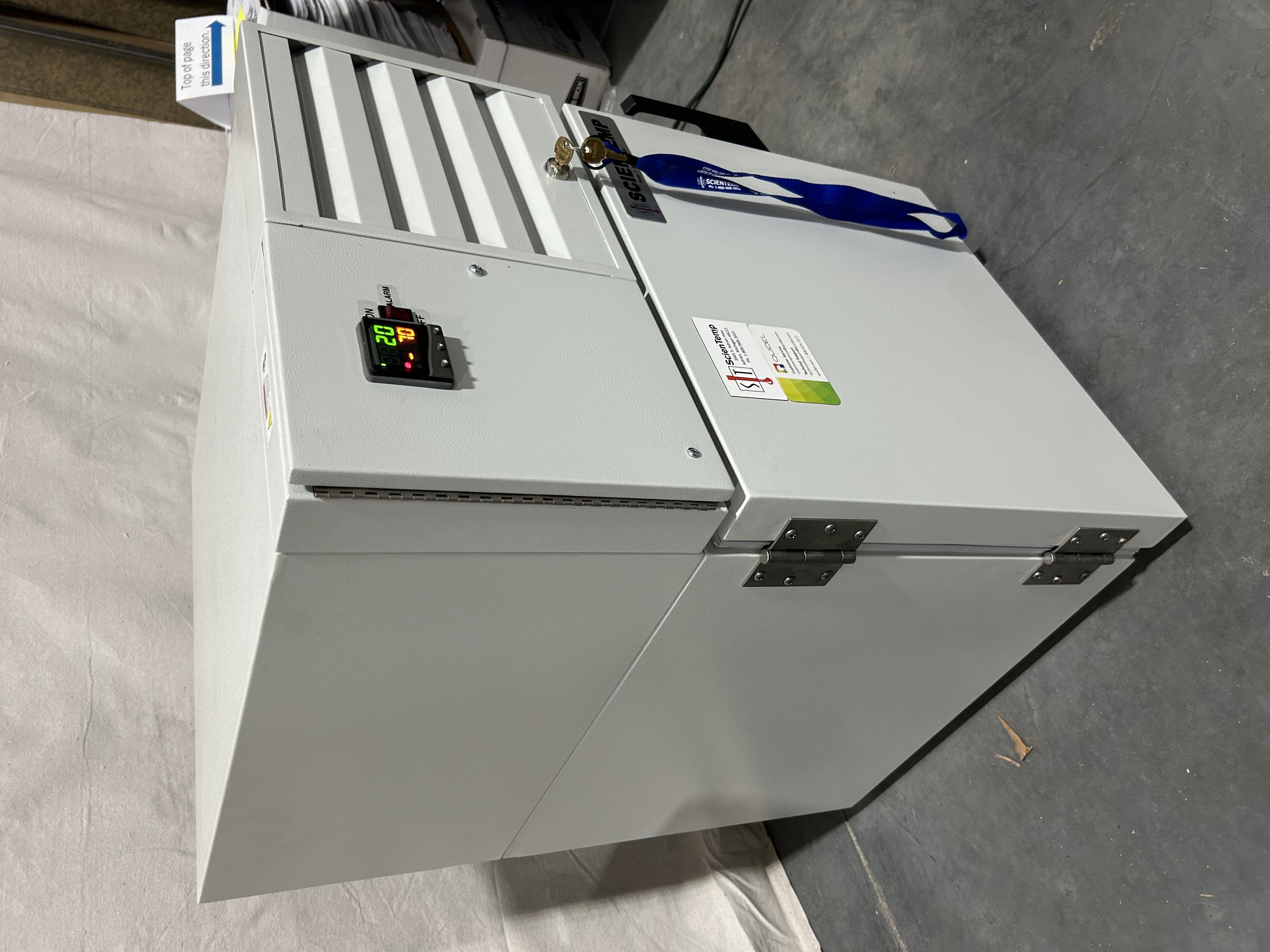Scientemp 86-01A Benchtop Ultra-Low Biologics Freezer -86C (-122F)