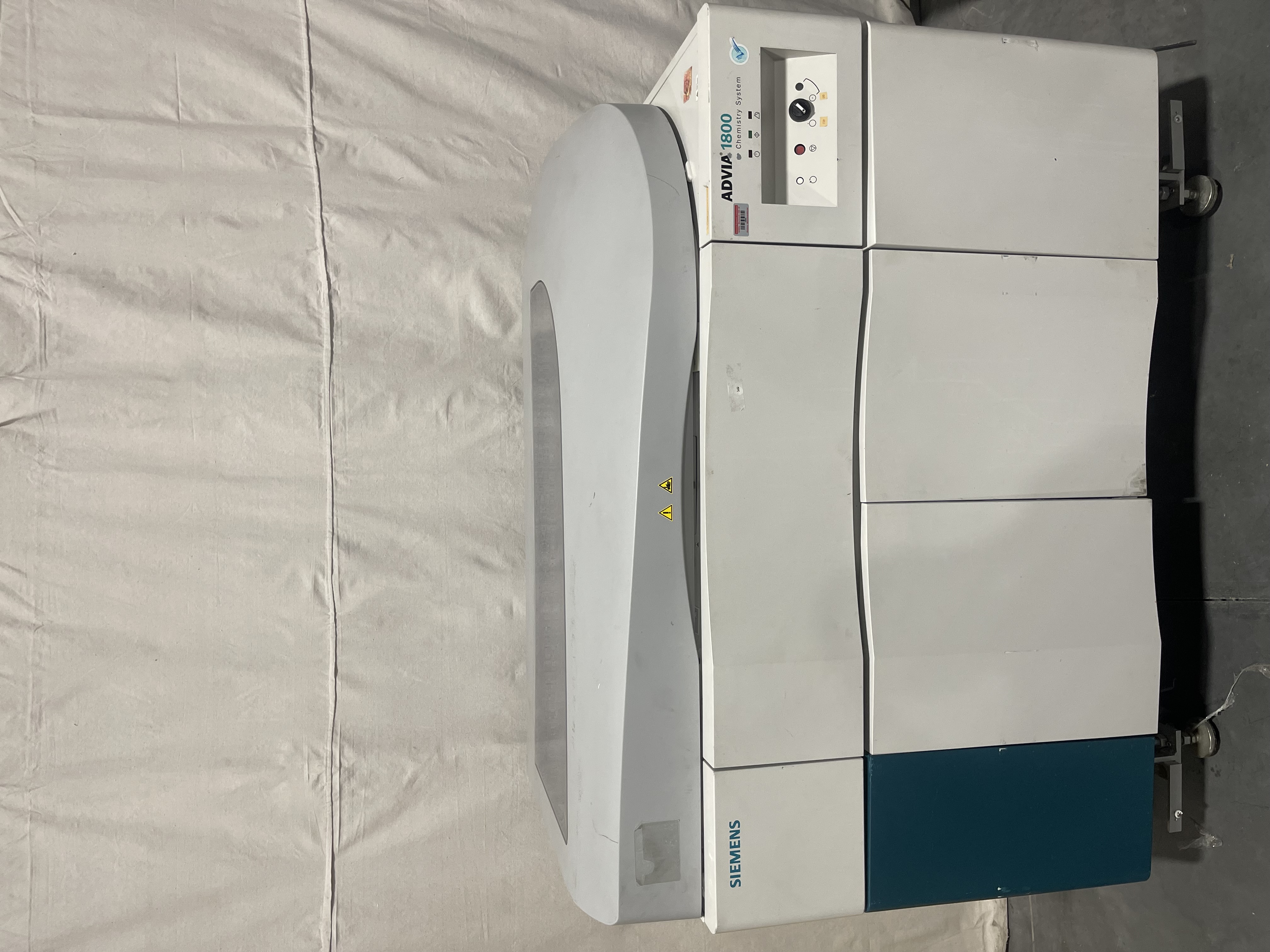 SIEMENS ADIVA 1800 CHEMISTRY SYSTEM