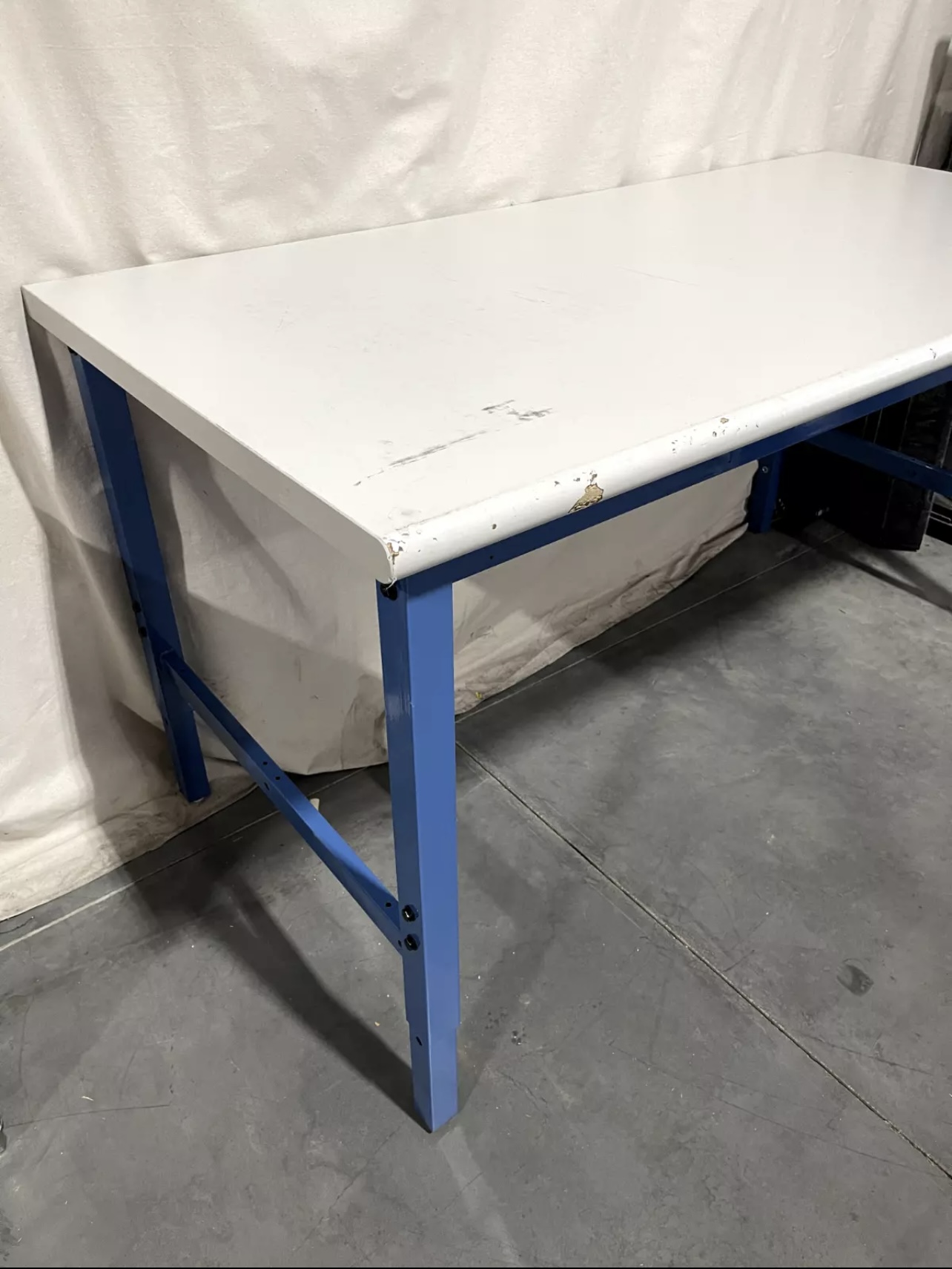 Global Production Workbench 72"x36"38"