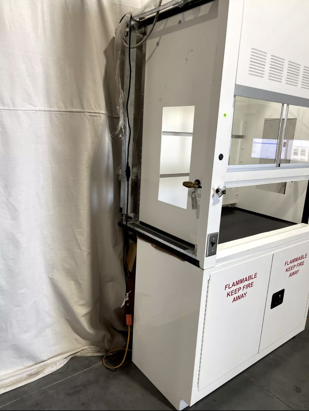 Fisher American 4' Laboratory Fume Hood w/ Fisher American 4" fireproof cabinet 