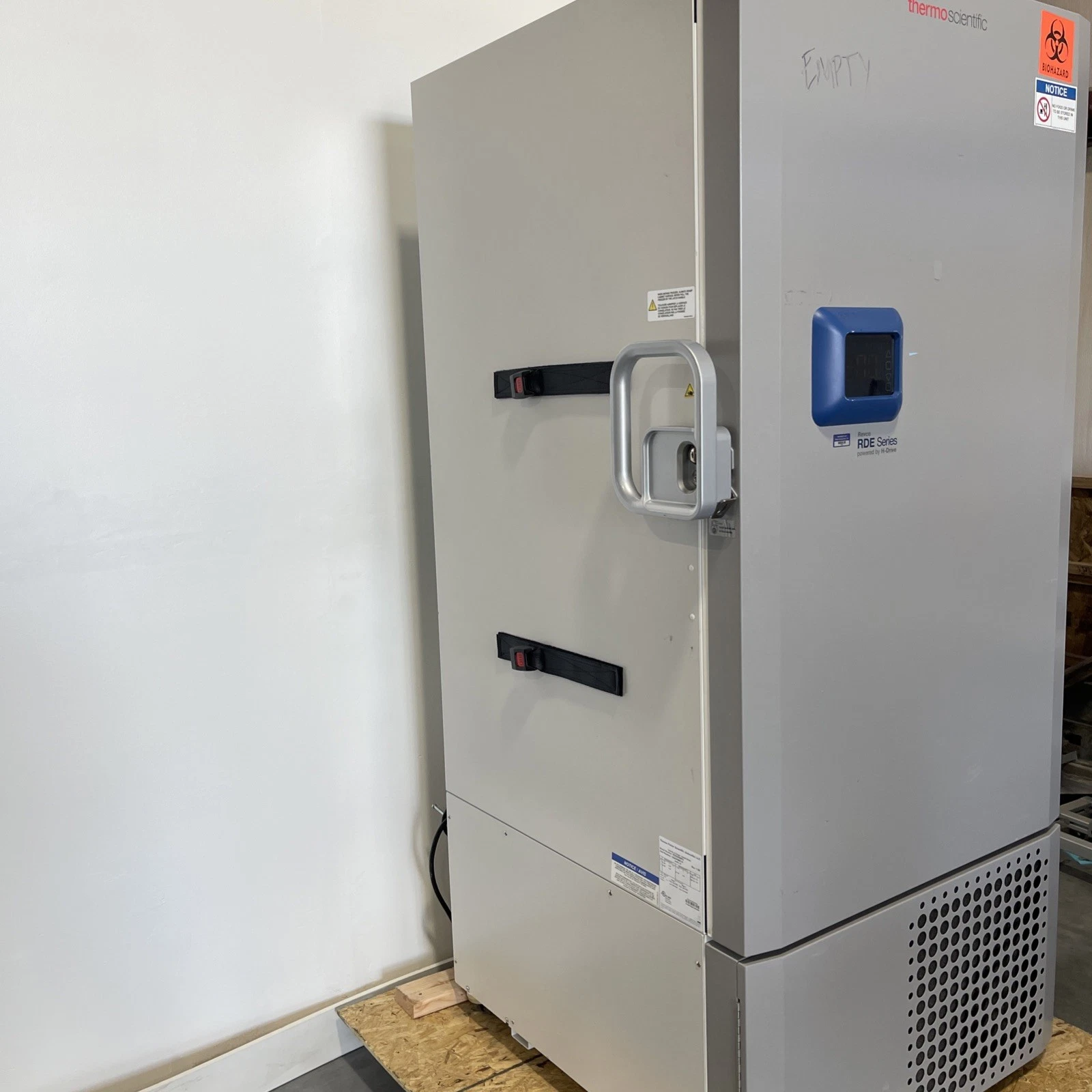 Thermo Fisher Scientific RDE Series -80 Freezer RDE50086FD