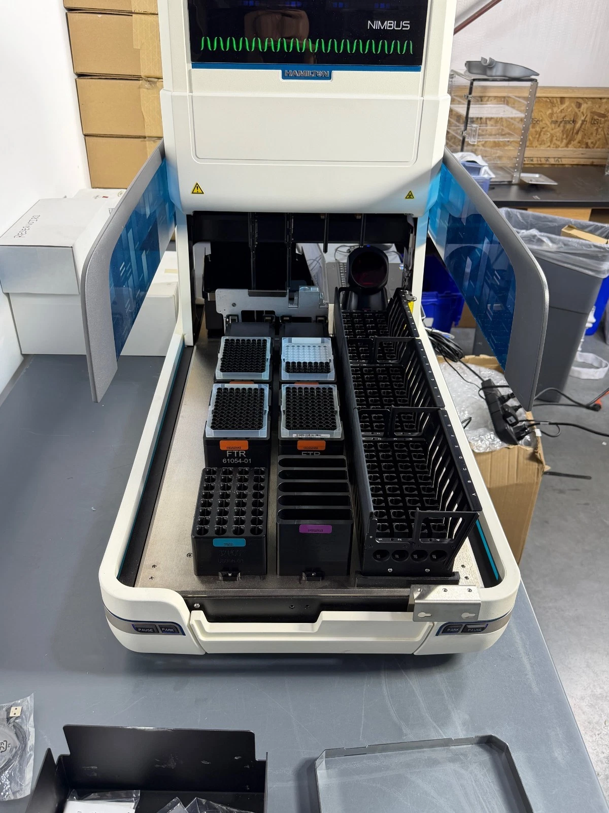 Hamilton Microlab Nimbus Personal pipetting workstation