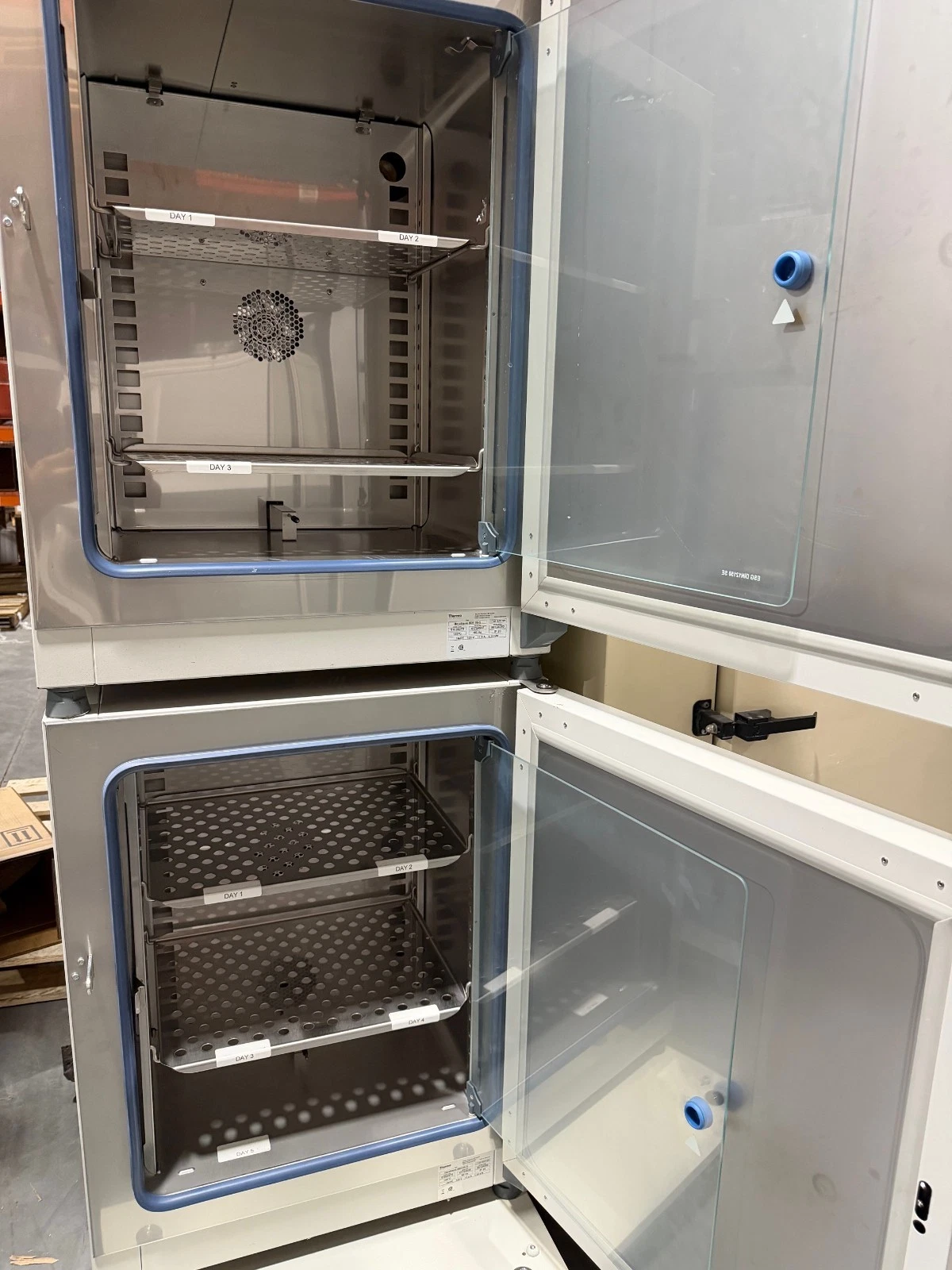 Thermo Scientific Heratherm IMH100-S