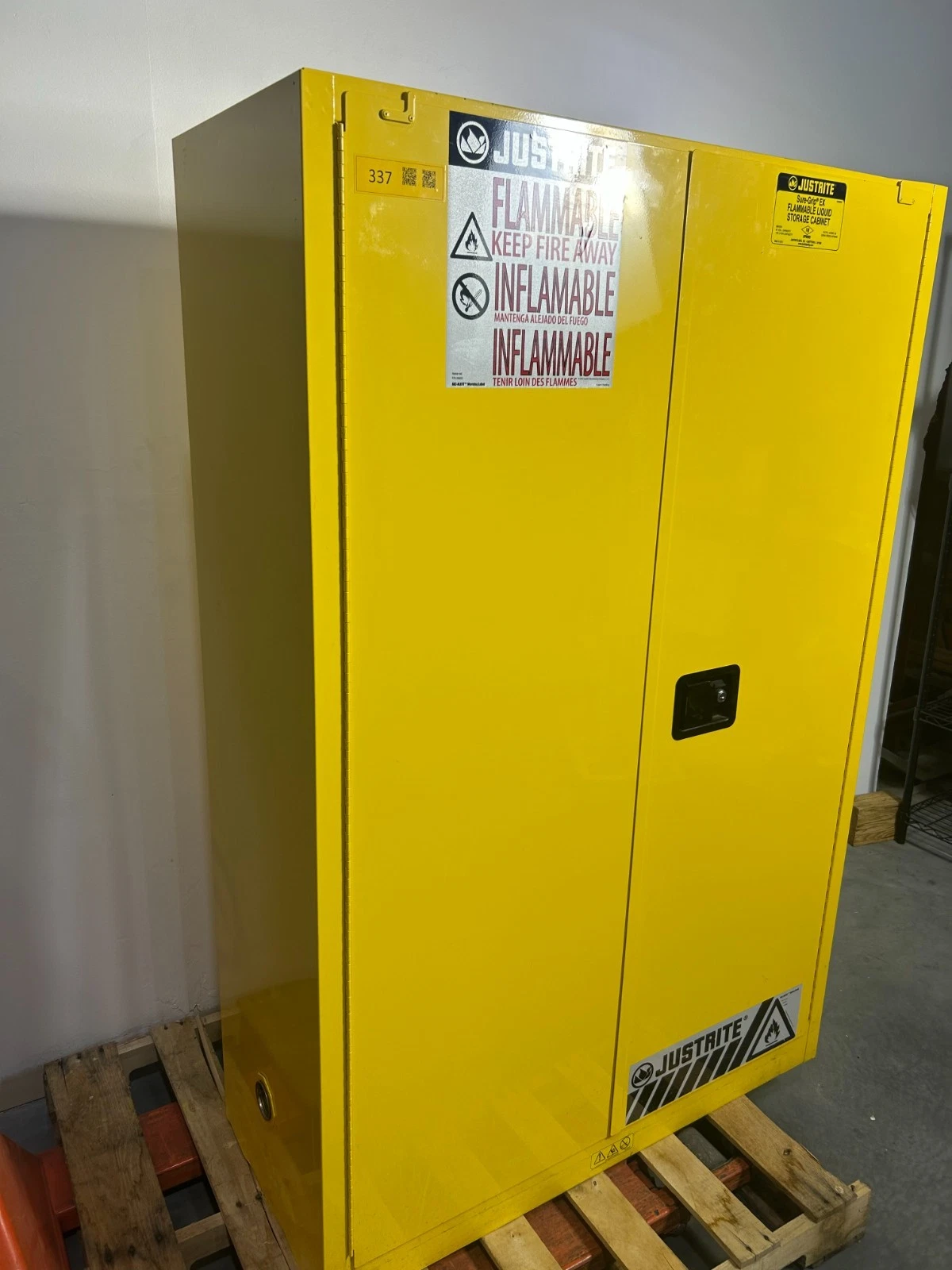 Share Justrite 45 Gallon Liquid Safety Storage Flammable Cabinet 894520