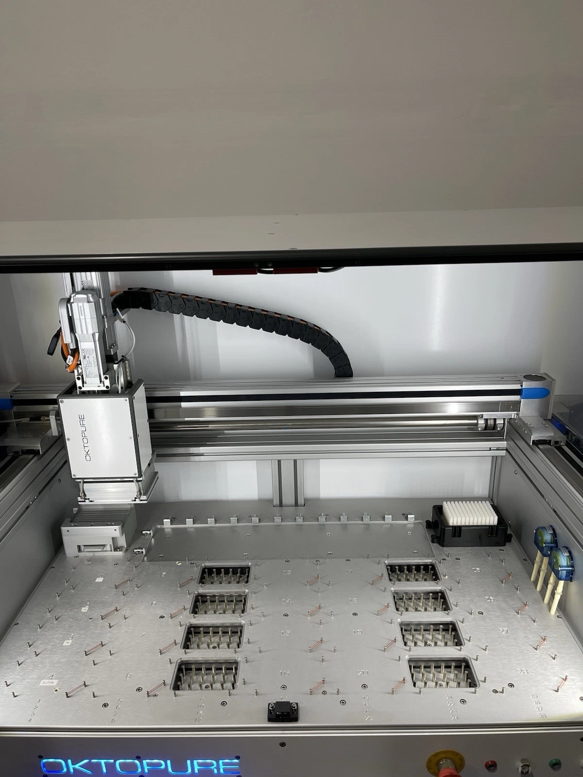 LGC Biosearch Technologies OKTOPURE bead-based automated DNA extraction system